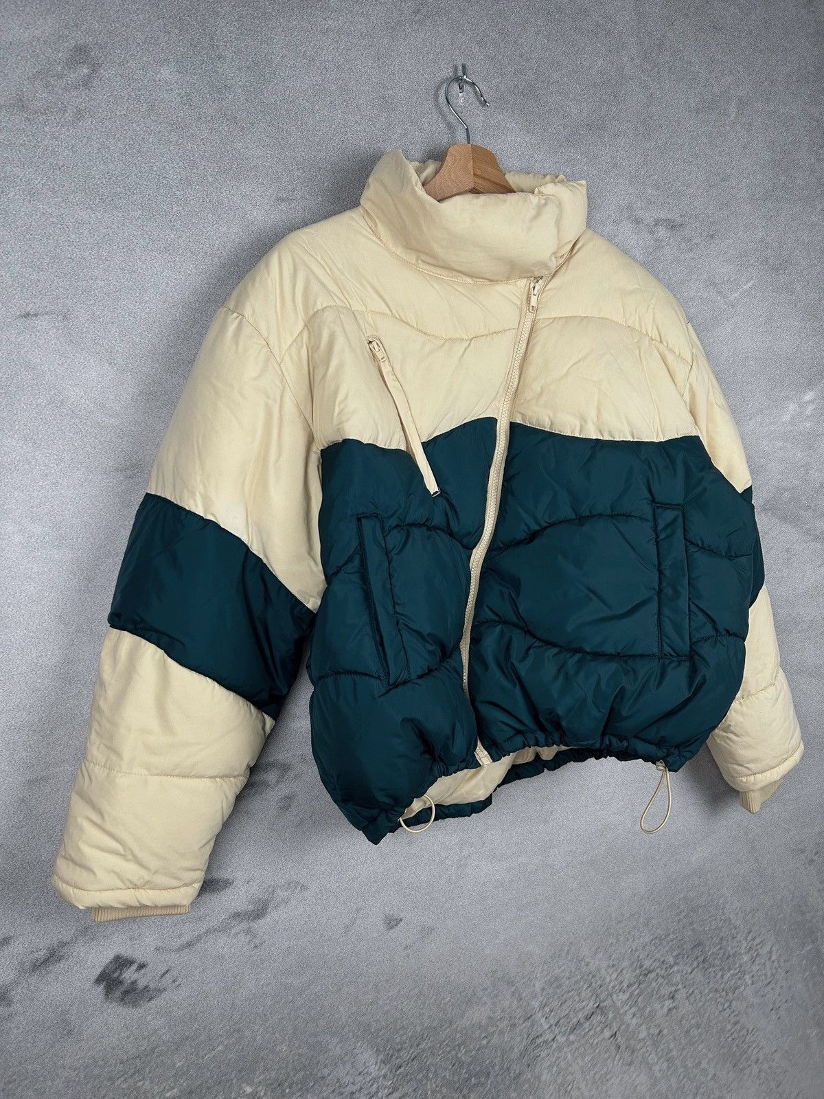 Weekday Weekday Puffer Jacket Streetwear Fashion Down Size US XS / EU 42 / 0 - 4 Thumbnail