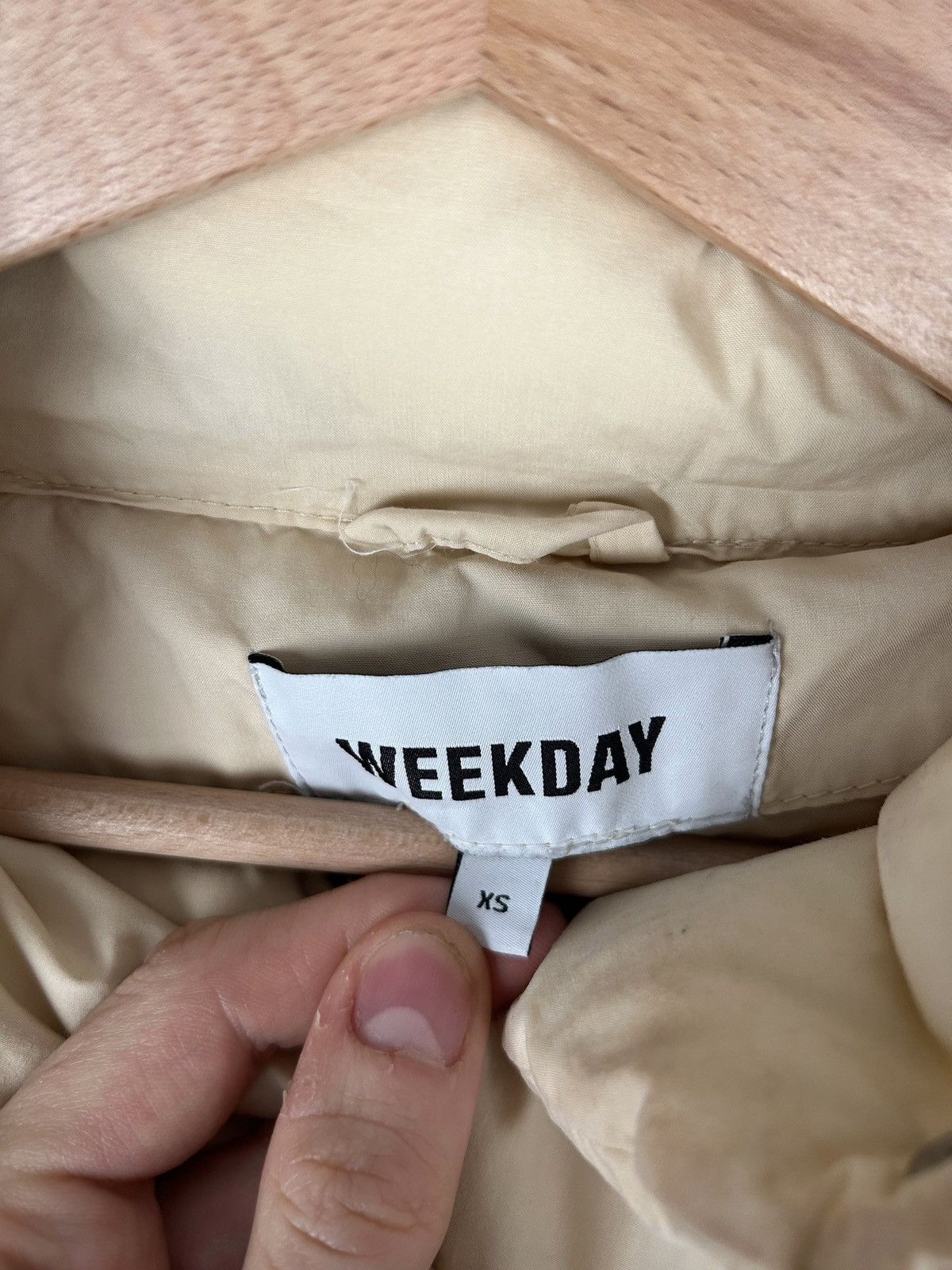 Weekday Weekday Puffer Jacket Streetwear Fashion Down Size US XS / EU 42 / 0 - 7 Thumbnail