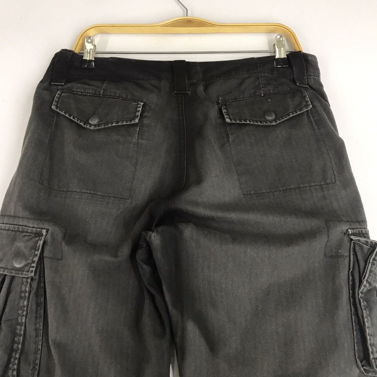Beauty Beast × Gap Gap Tactical Cargo Black faded Spray style Double knees pant Size US 34 / EU 50 - 7 Thumbnail