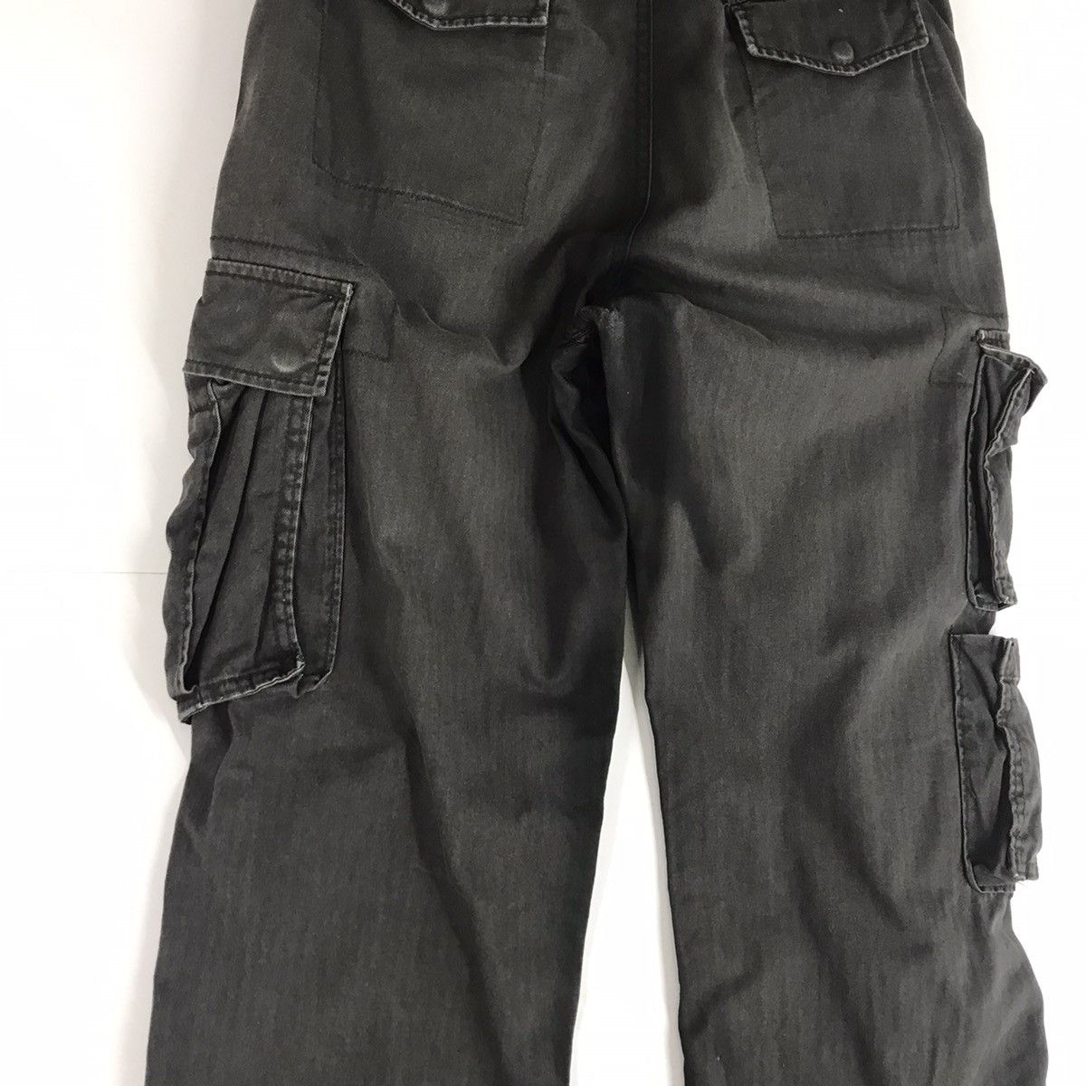 Beauty Beast × Gap Gap Tactical Cargo Black faded Spray style Double knees pant Size US 34 / EU 50 - 8 Thumbnail