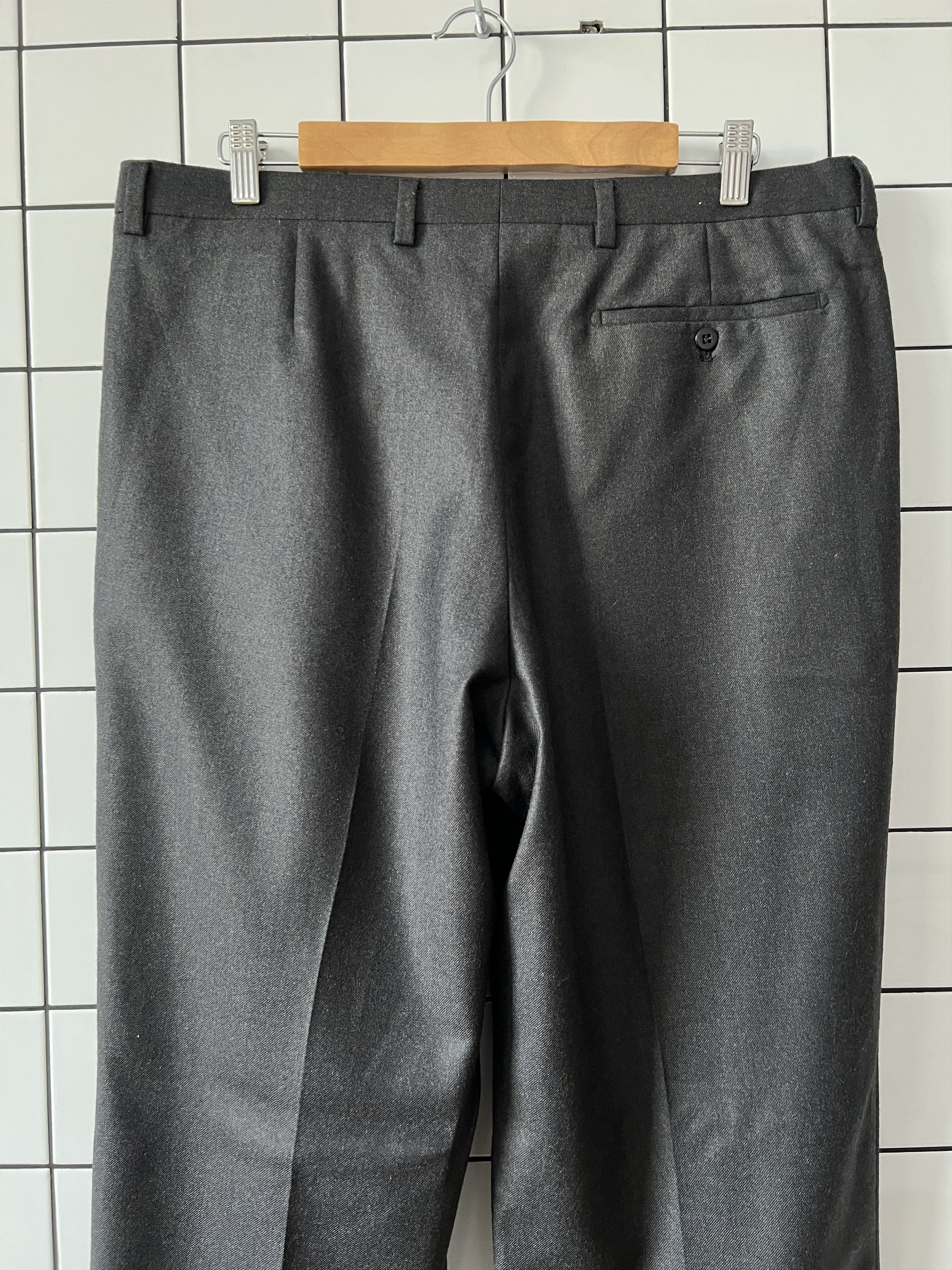 Burberry BURBERRY Pants Suit Trousers Wool Gray A8048 Size US 36 / EU 52 - 10 Thumbnail