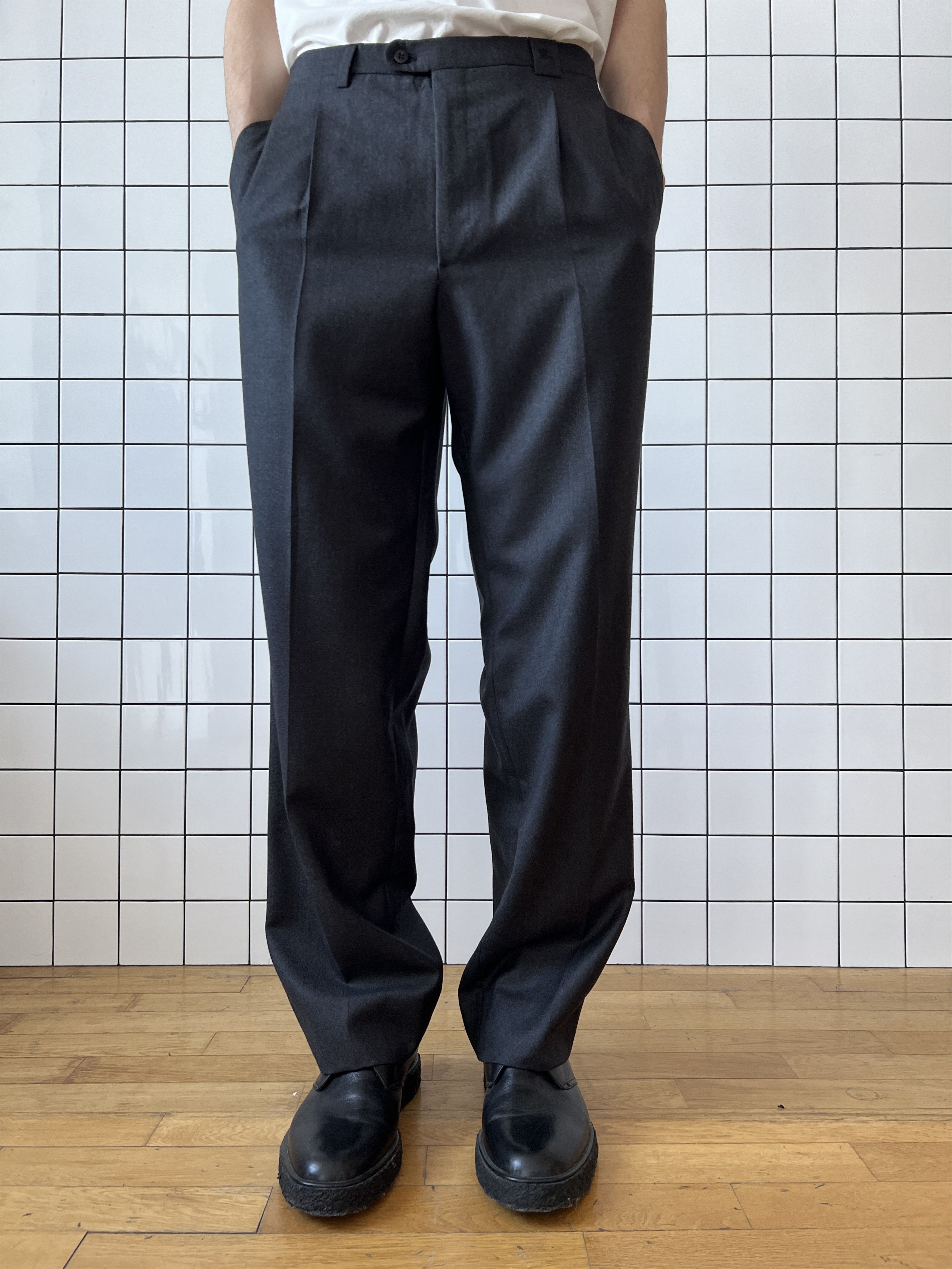 Burberry BURBERRY Pants Suit Trousers Wool Gray A8048 Size US 36 / EU 52 - 1 Thumbnail