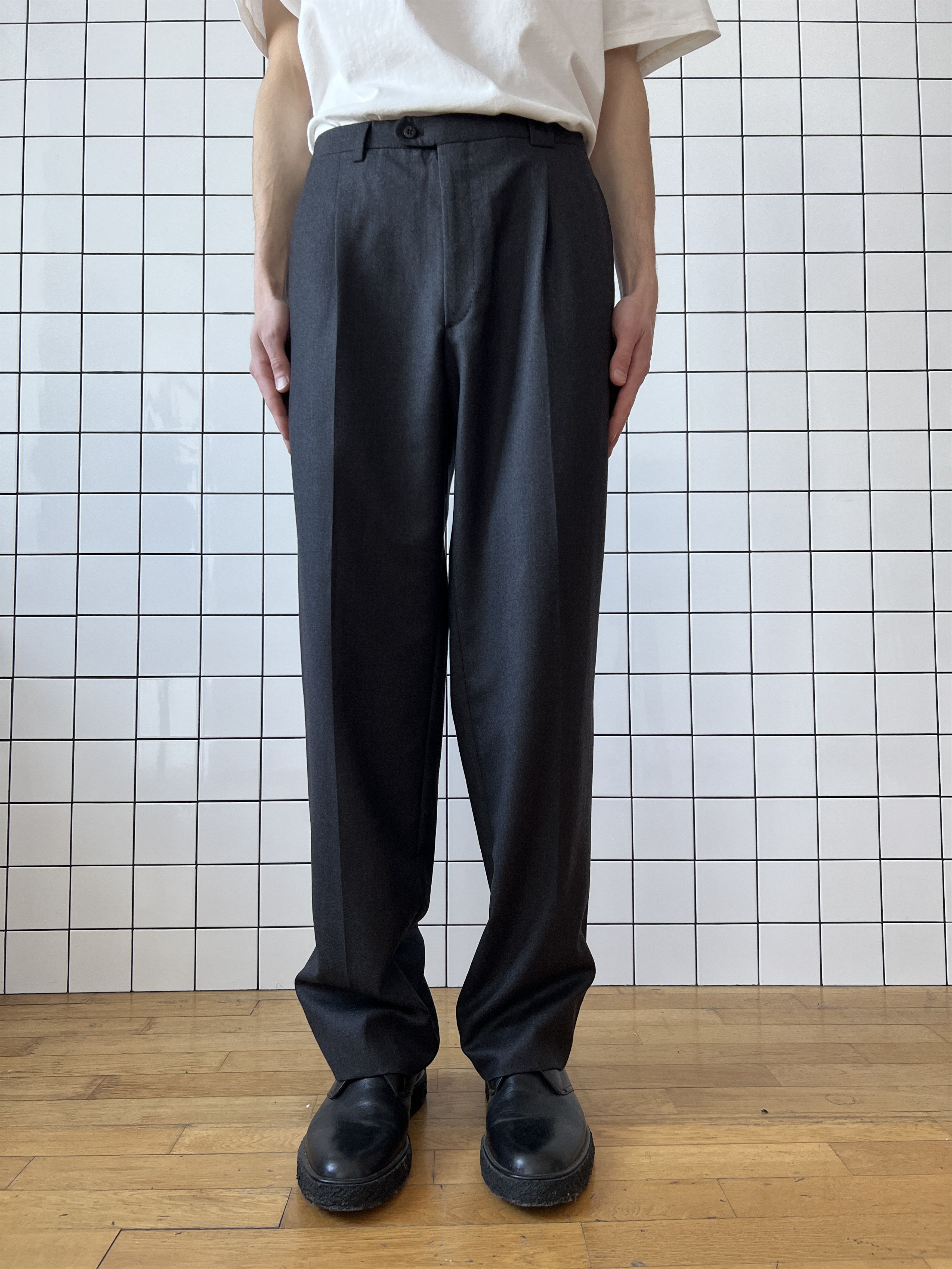 Burberry BURBERRY Pants Suit Trousers Wool Gray A8048 Size US 36 / EU 52 - 2 Thumbnail