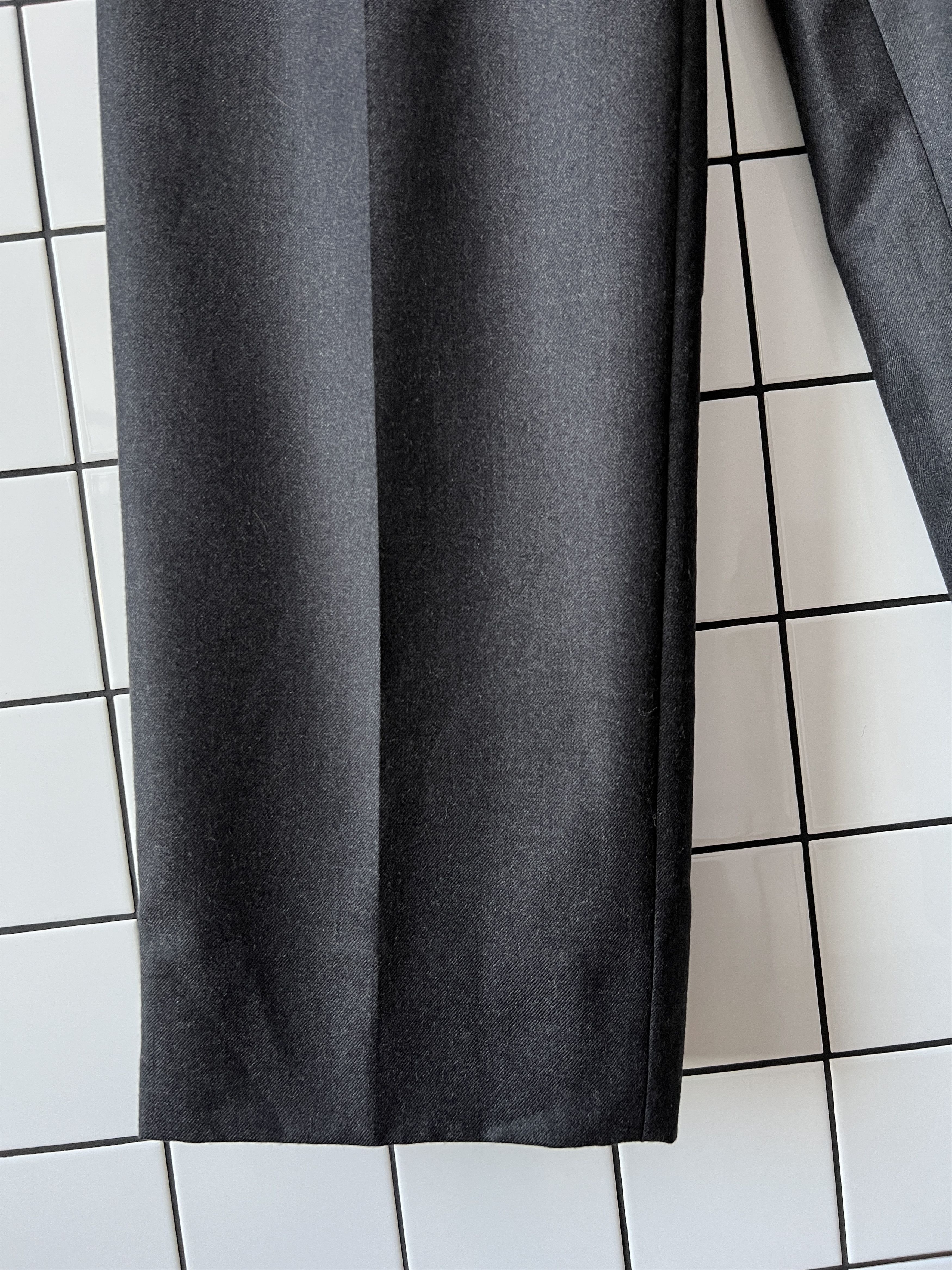 Burberry BURBERRY Pants Suit Trousers Wool Gray A8048 Size US 36 / EU 52 - 8 Thumbnail