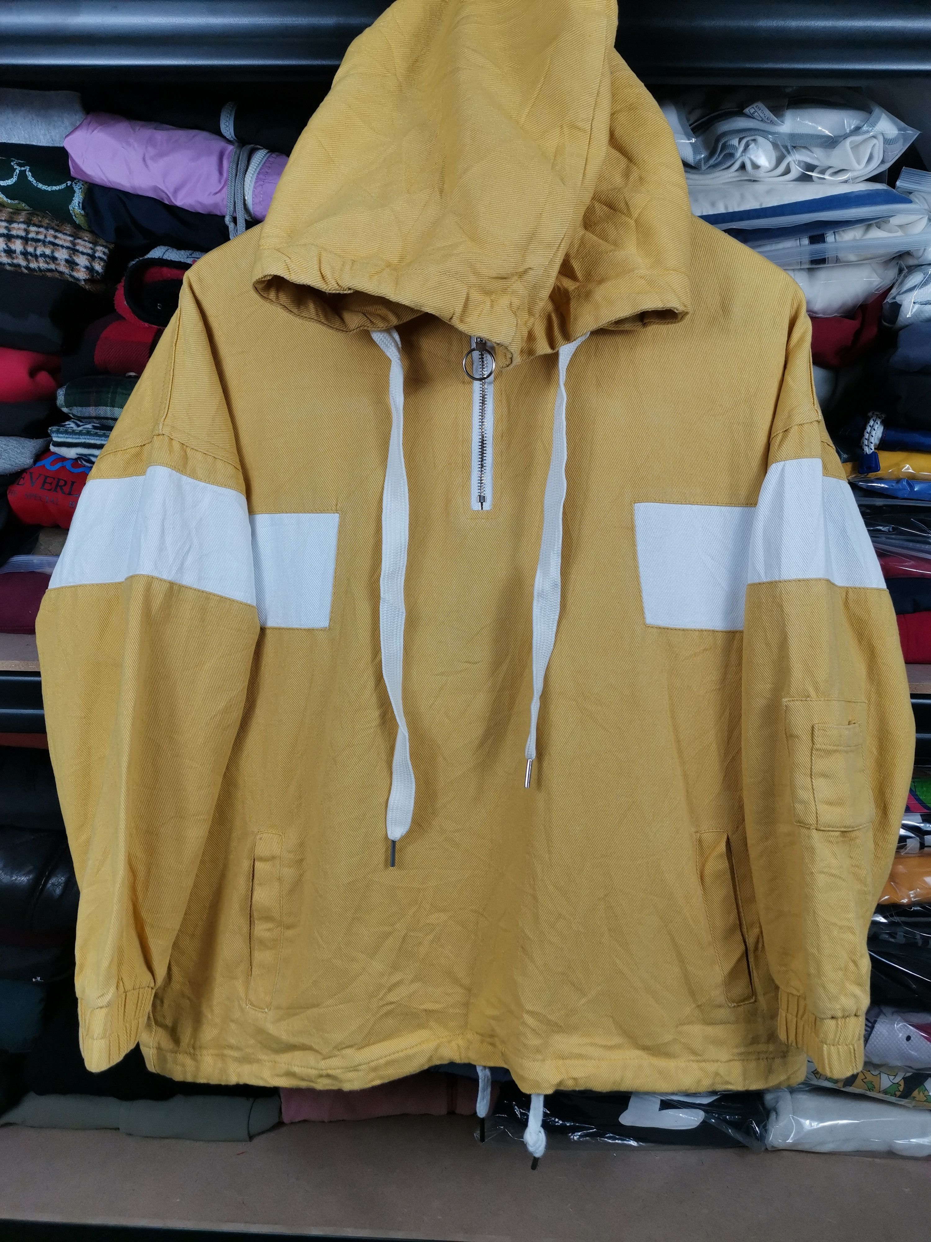 Japanese Brand Vintage Japanese Brand Cartoon My Family Denim Hoodie Size US L / EU 52-54 / 3 - 3 Thumbnail