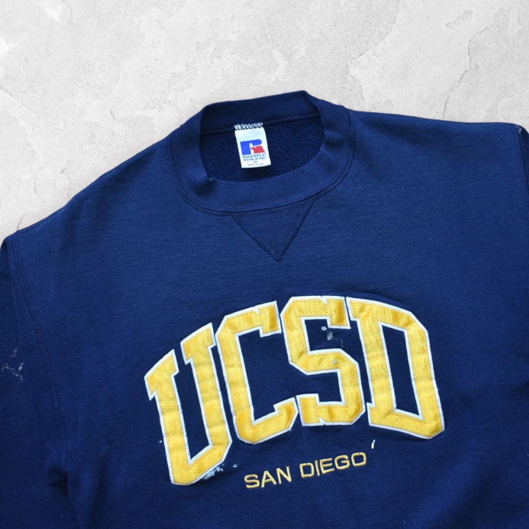 Vintage Vintage 90s Russell Athletic UCSD Sweatshirt (M) Size US M / EU 48-50 / 2 - 3 Thumbnail