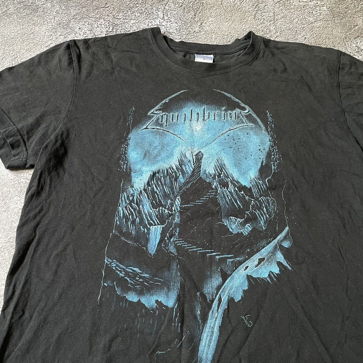 Vintage Vintage 90s Sun Faded Graphic Tee Skull Goth Grunge Boxy M Size US M / EU 48-50 / 2 - 2 Thumbnail