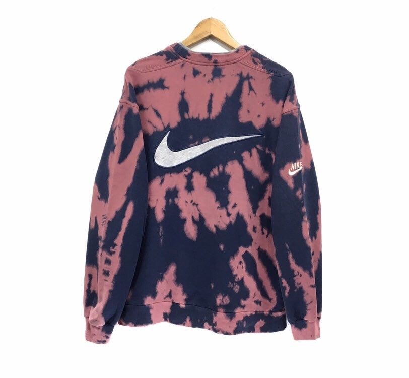 Nike Vintage NIKE Acid Wash Sweatshirts Size US L / EU 52-54 / 3 - 3 Thumbnail