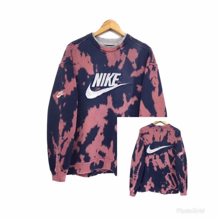 Nike Vintage NIKE Acid Wash Sweatshirts Size US L / EU 52-54 / 3 - 1 Thumbnail