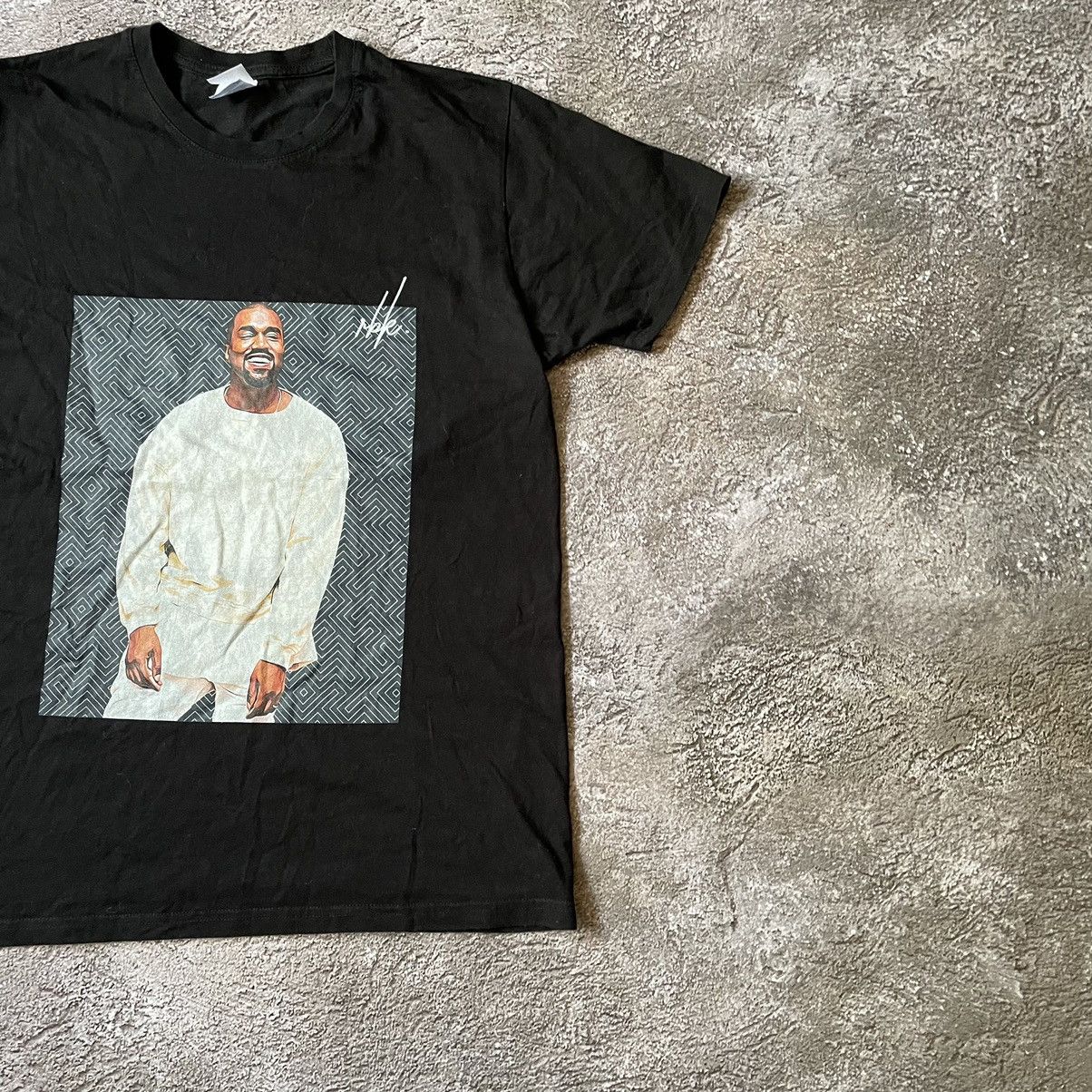 Vintage Vintage Y2K Kanye West Graduation Graphic Tee Streetwear L Size US L / EU 52-54 / 3 - 3 Thumbnail