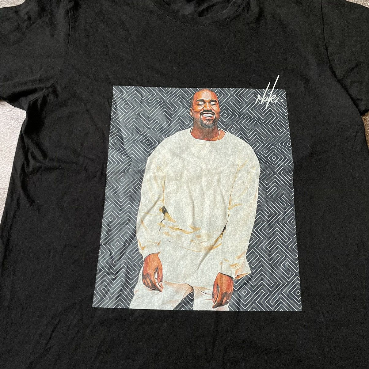 Vintage Vintage Y2K Kanye West Graduation Graphic Tee Streetwear L Size US L / EU 52-54 / 3 - 5 Thumbnail
