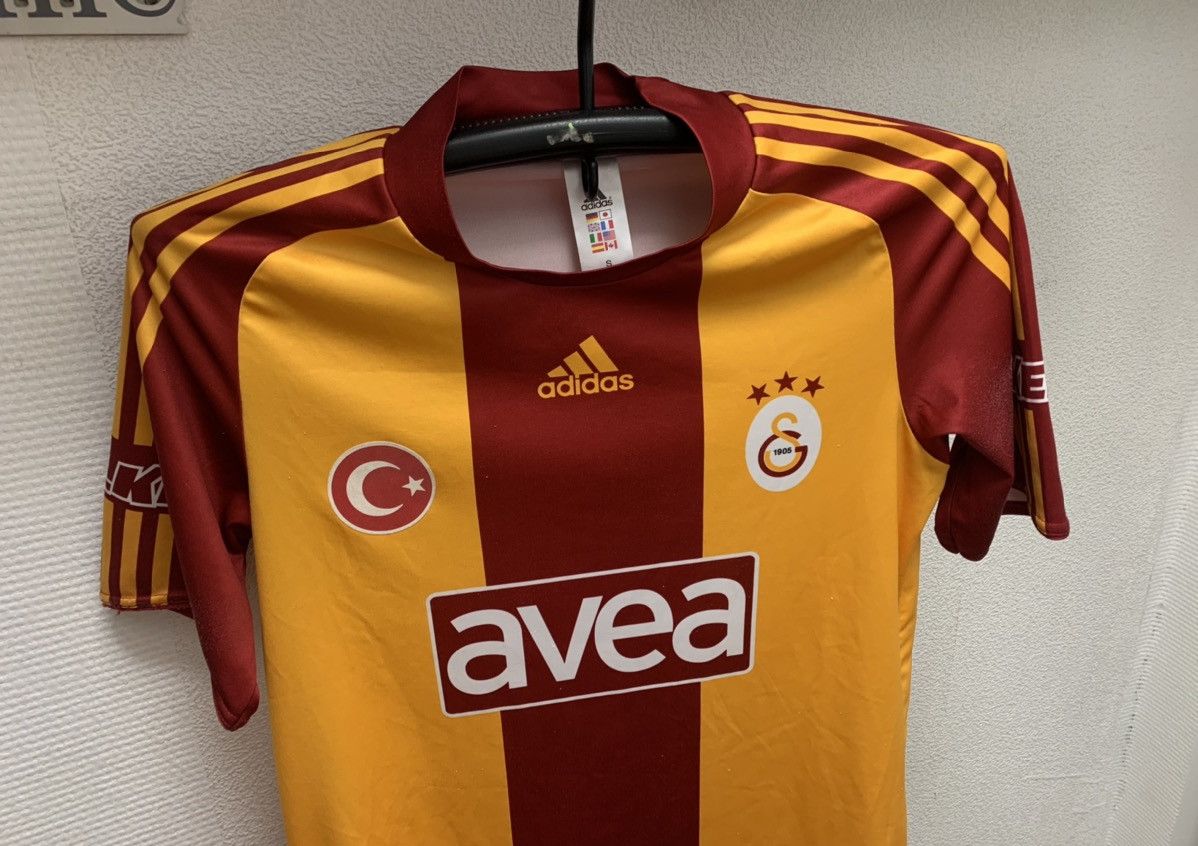 Adidas Galatasaray adidas soccer jersey evea S size vintage Size US S / EU 44-46 / 1 - 2 Thumbnail