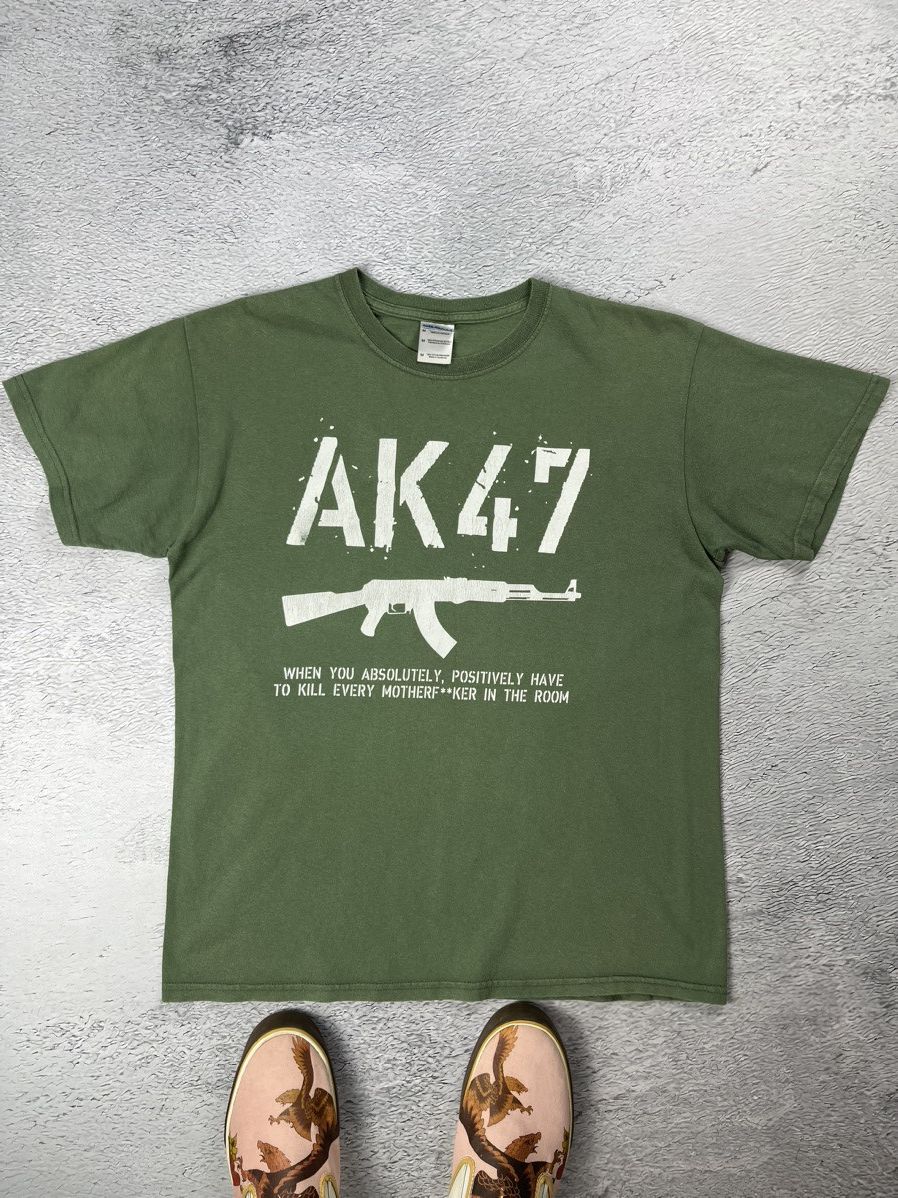 Vintage Vintage AK-47 Weapons Terror Y2K T-shirt Size M Size US M / EU 48-50 / 2 - 1 Thumbnail