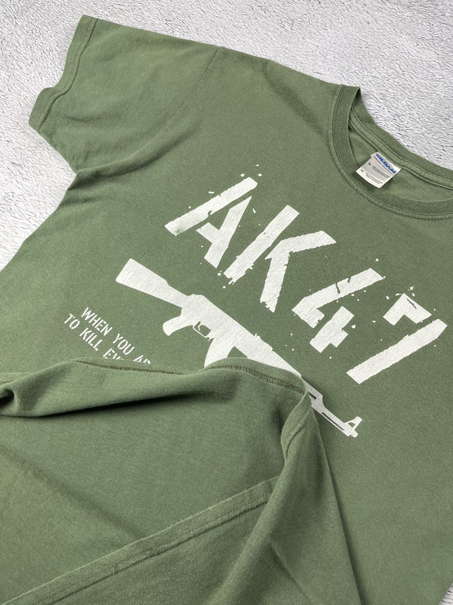 Vintage Vintage AK-47 Weapons Terror Y2K T-shirt Size M Size US M / EU 48-50 / 2 - 3 Thumbnail