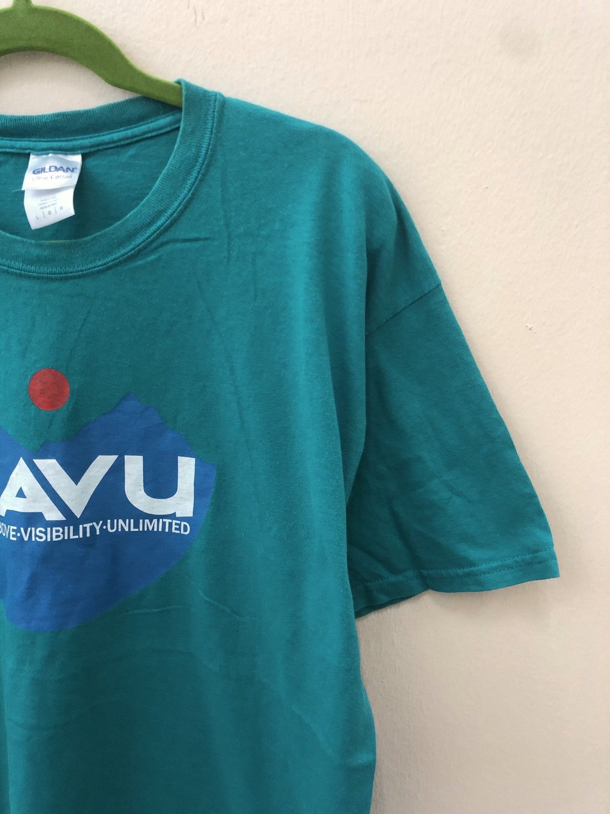 KAVU KAVU Branded tees size L Size US L / EU 52-54 / 3 - 6 Thumbnail