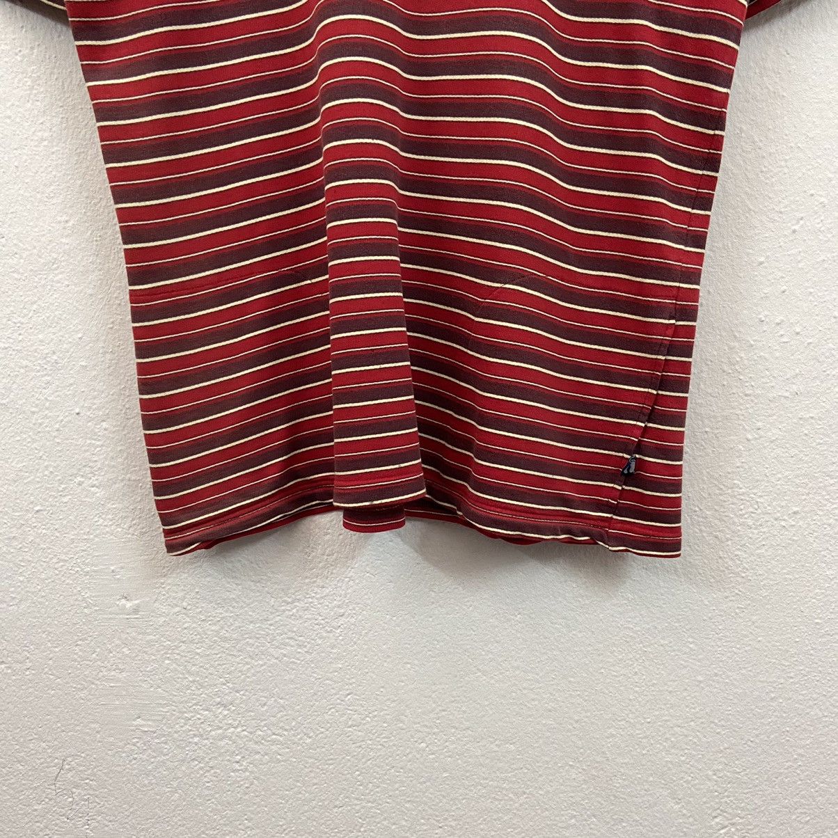 Hang Ten × Vintage Rare Vintage Hang Ten Stripe Pocket Side Tshirt Size US L / EU 52-54 / 3 - 3 Thumbnail