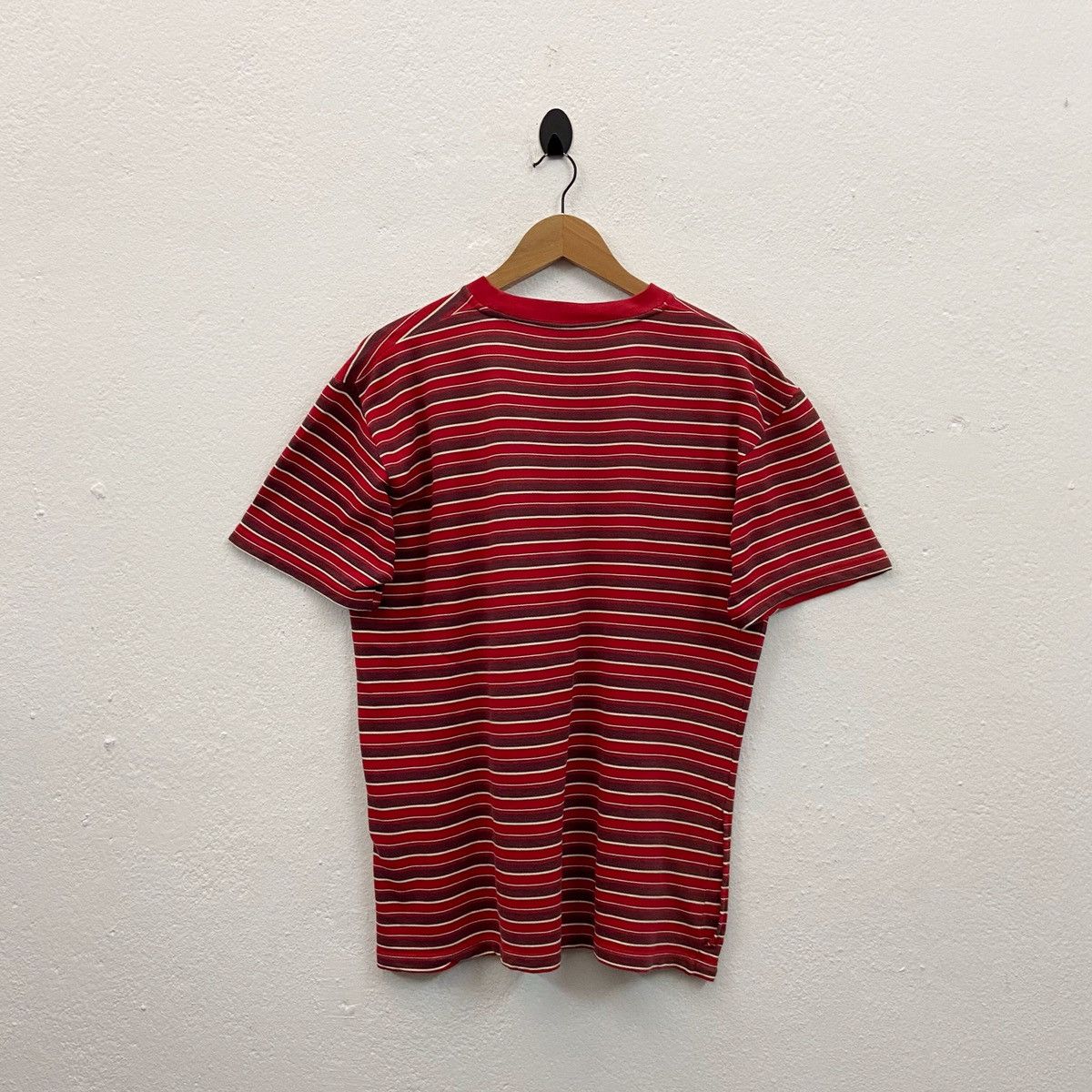 Hang Ten × Vintage Rare Vintage Hang Ten Stripe Pocket Side Tshirt Size US L / EU 52-54 / 3 - 8 Thumbnail