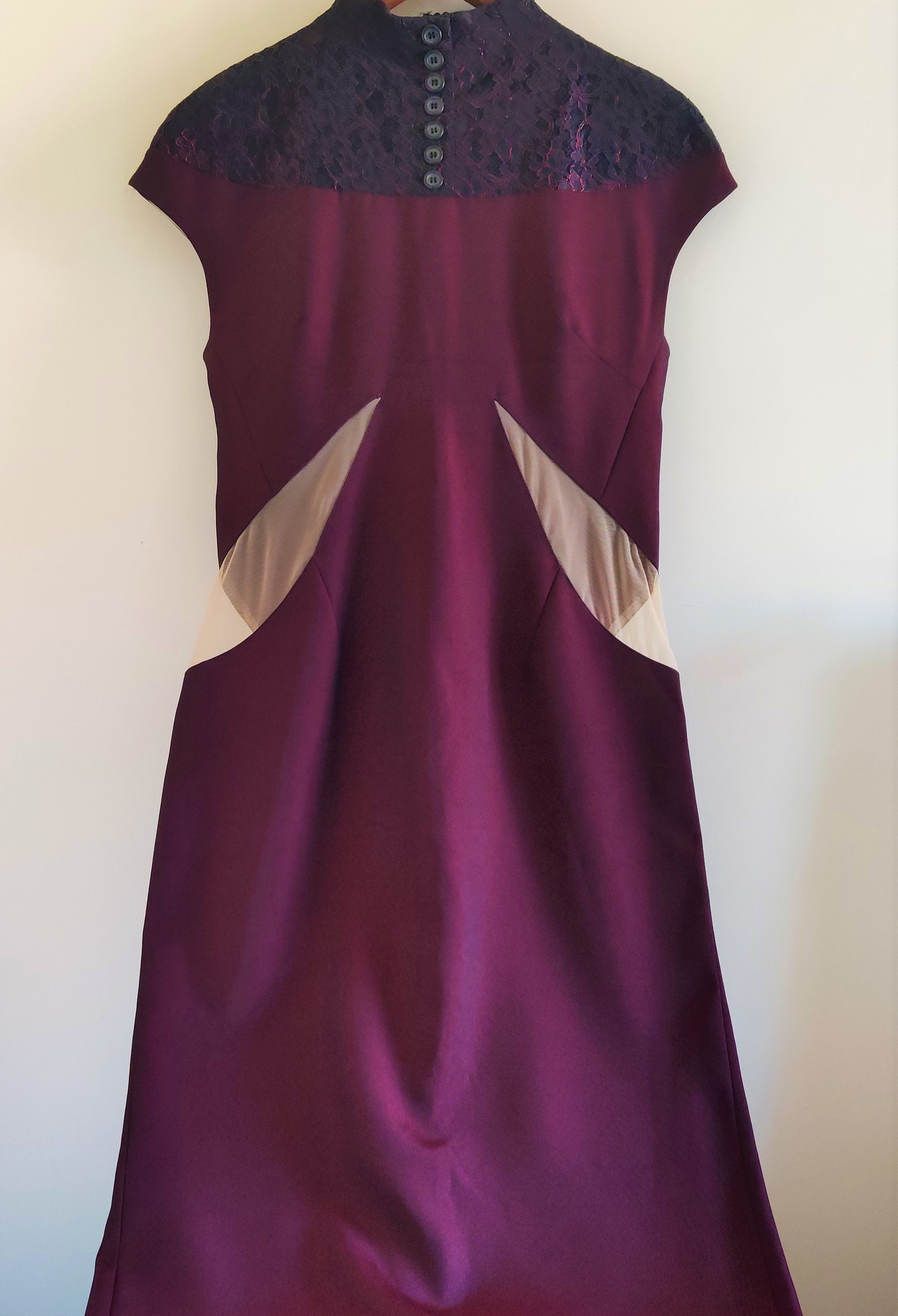Alexander McQueen Early Alexander McQueen Joan Of Arc Lace Button Runway Dress Size M / US 6-8 / IT 42-44 - 14 Thumbnail