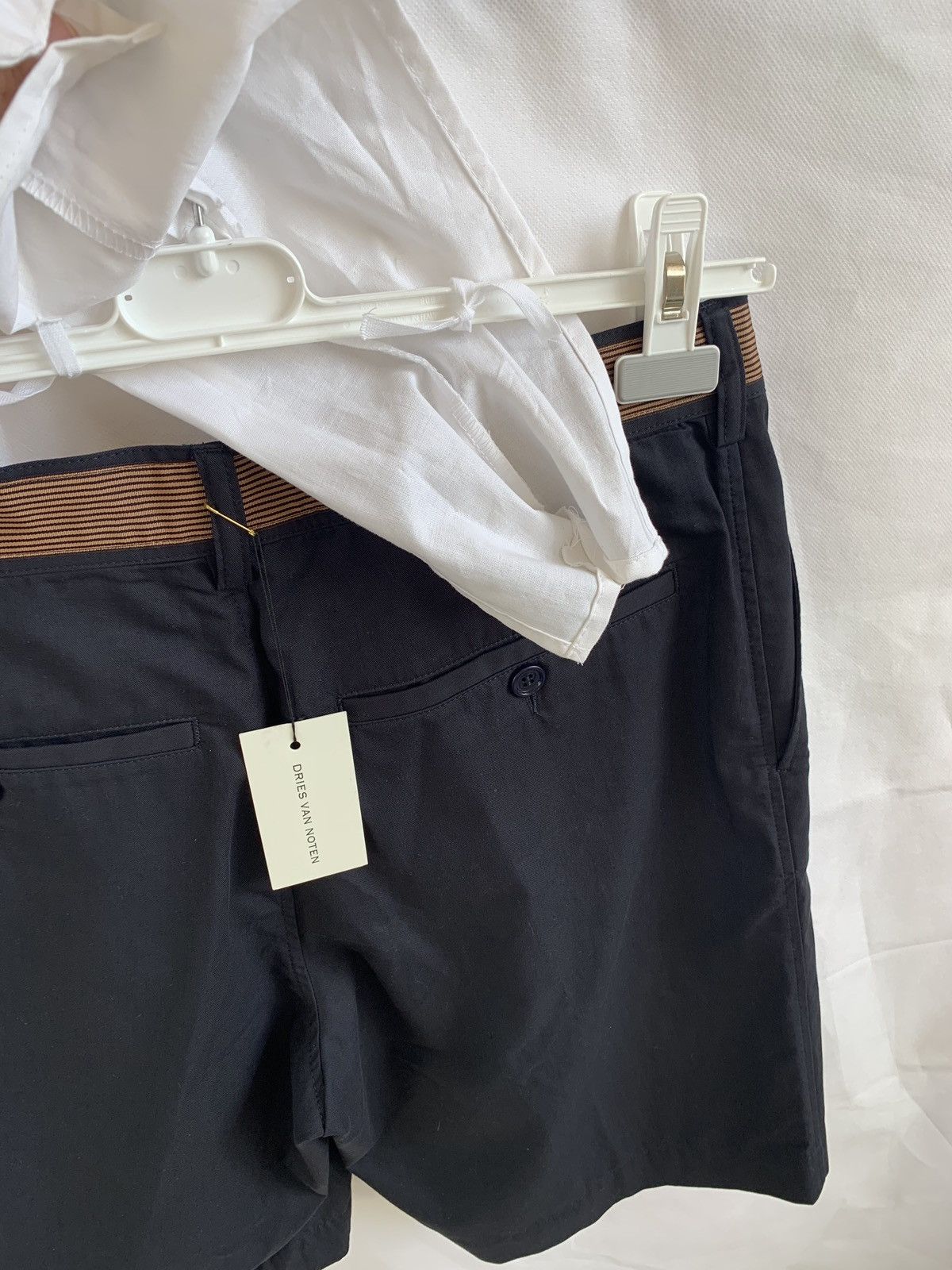 Dries Van Noten Pasadena Shorts in Navy Size US 30 / EU 46 - 11 Thumbnail