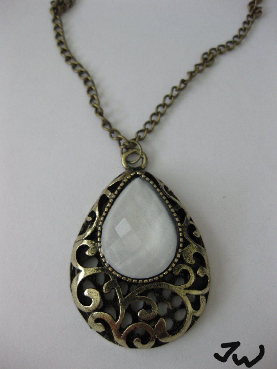 Jewelry White Crystal Bead Bronze Pendant Chain Necklace Size ONE SIZE - 1 Thumbnail