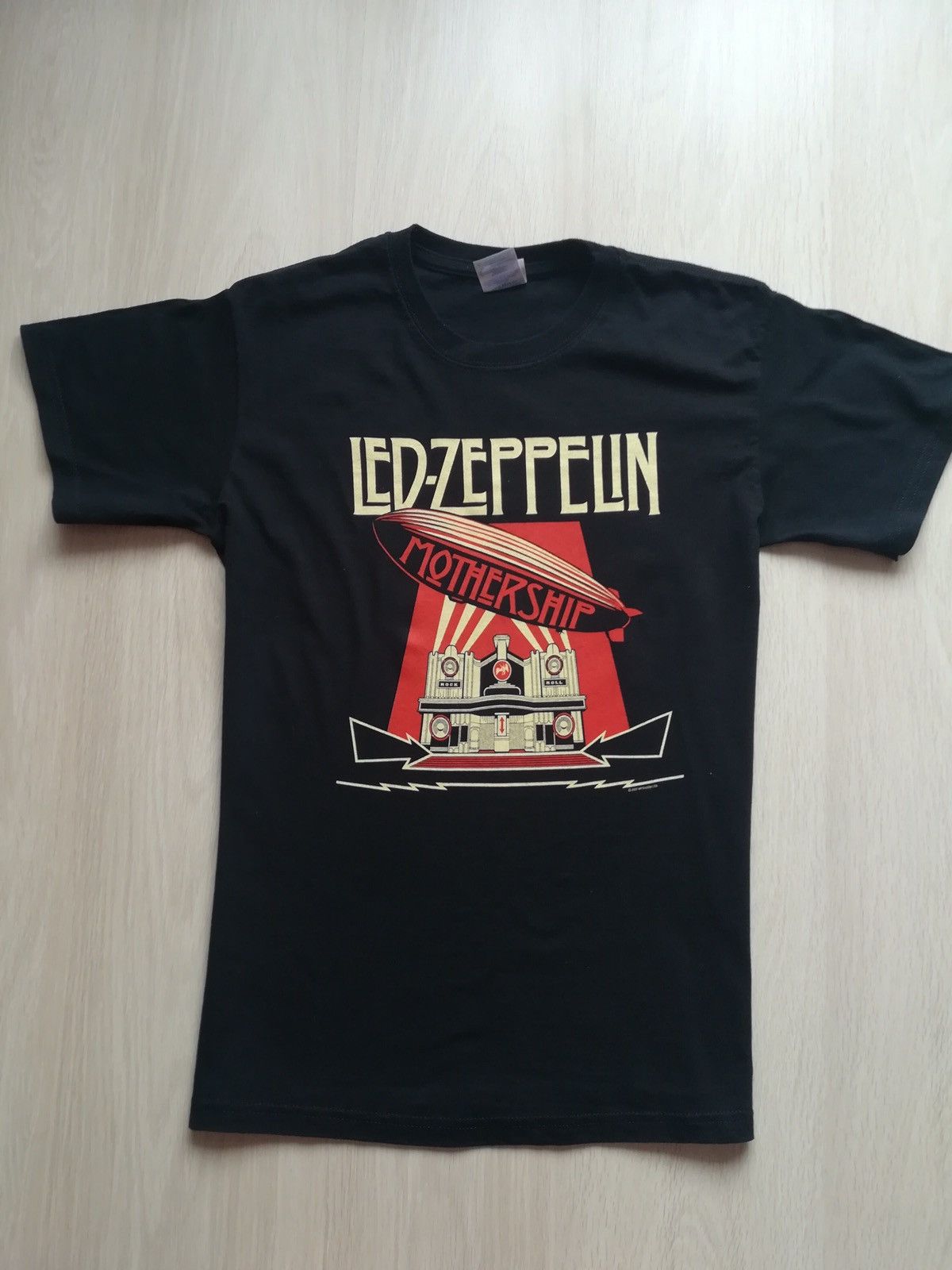 Band Tees Led Zeppelin Tee Mothership Size S T-Shirt Black Logo Print Size US S / EU 44-46 / 1 - 1 Thumbnail