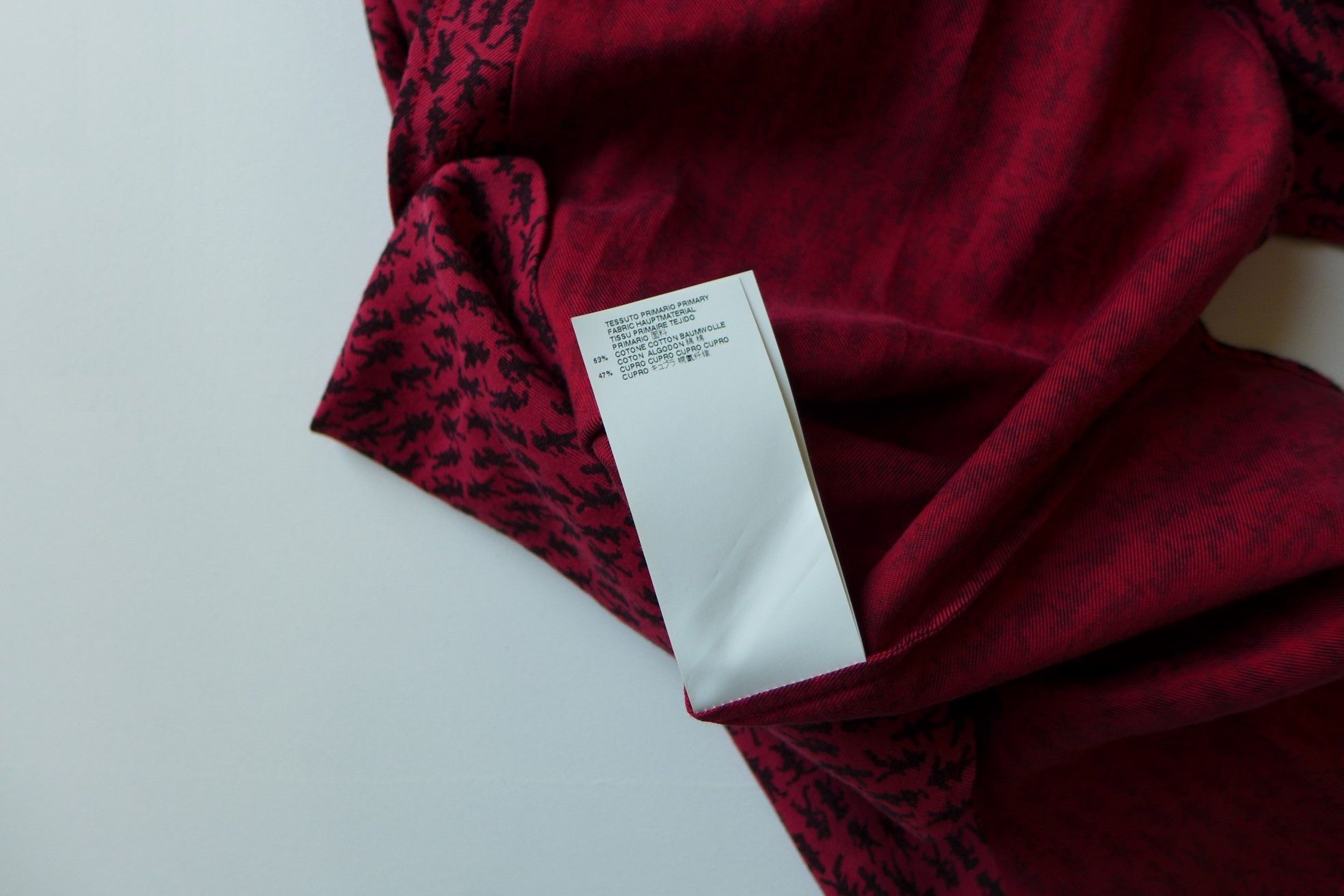 Maison Margiela Margiela SS16 Red Figure Print Shirt Size US M / EU 48-50 / 2 - 10 Thumbnail