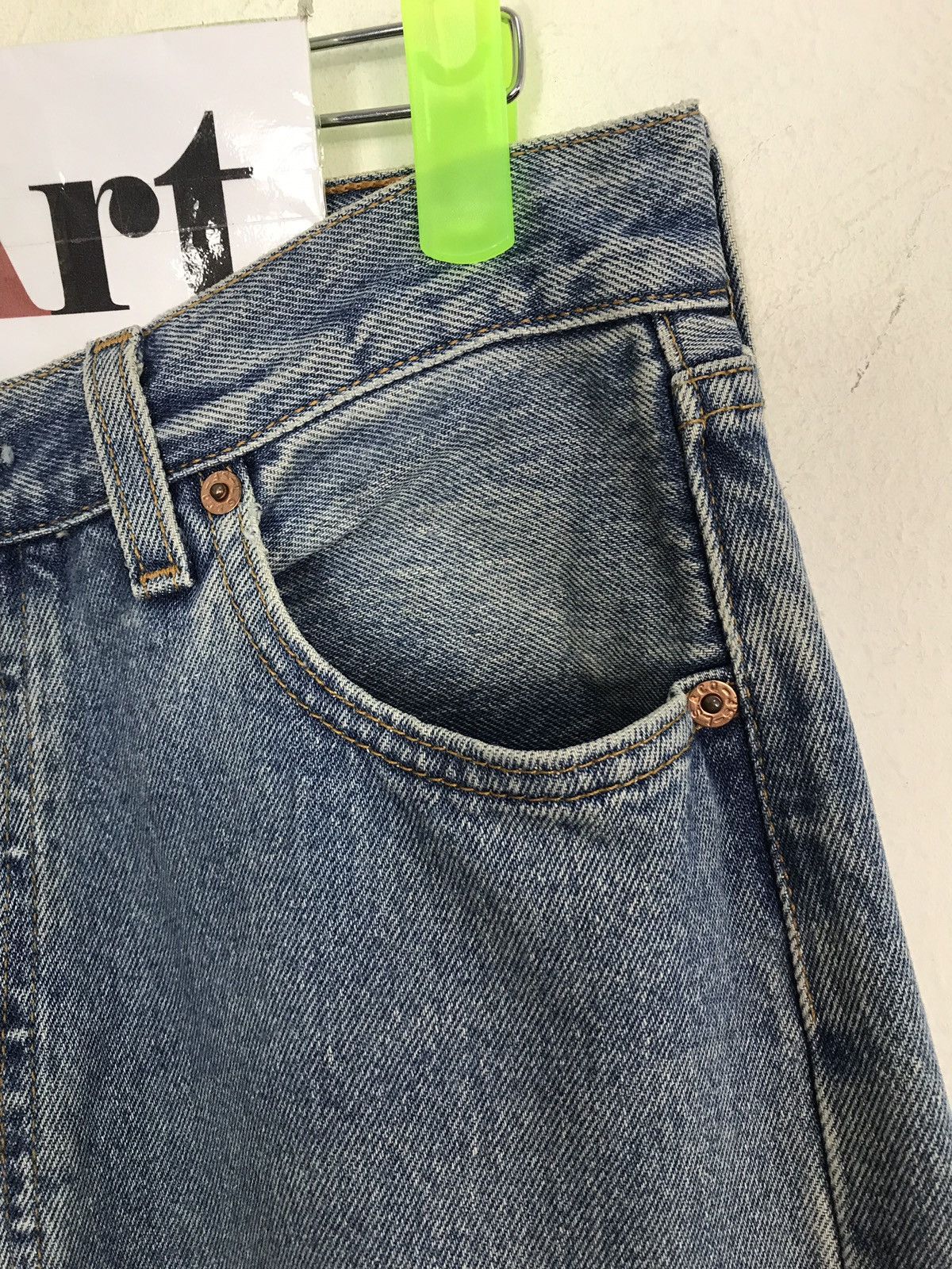 Levi's Vintage Clothing × Vintage Vintage Levi’s Classic Distressed Denim Jeans Size US 29 - 5 Thumbnail