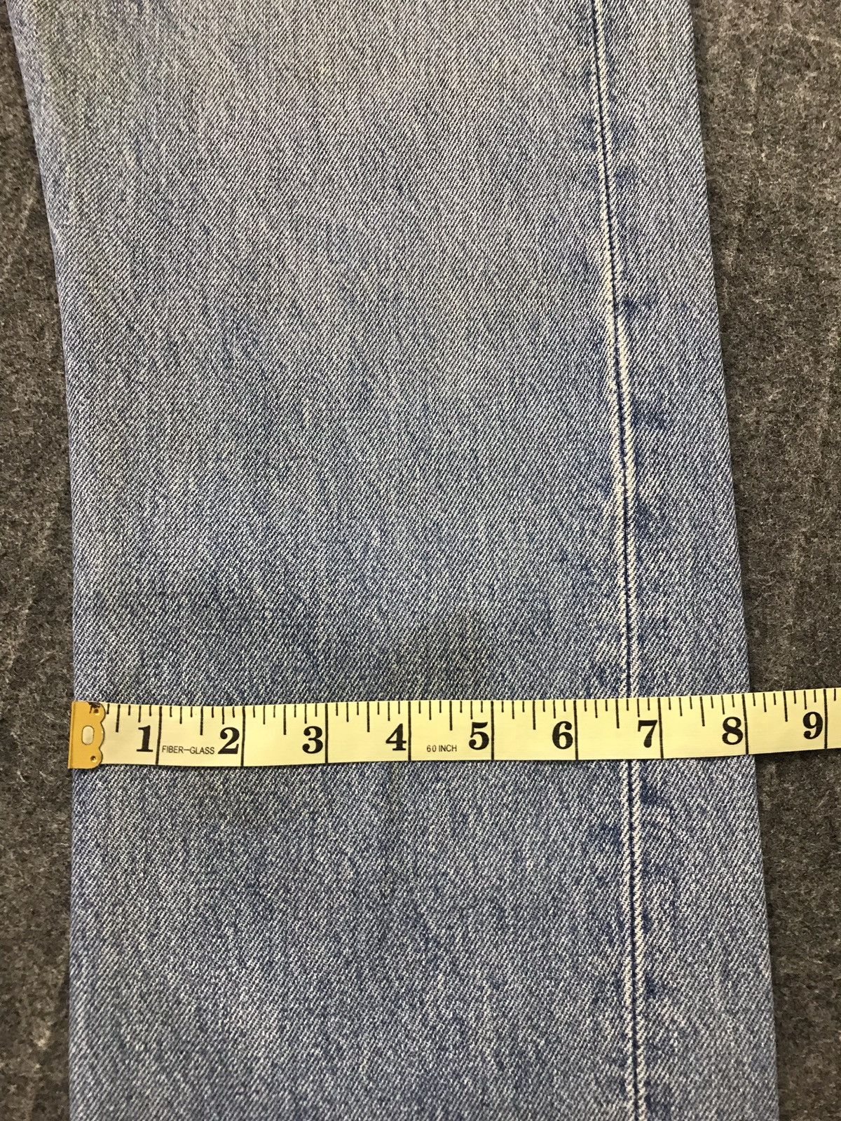 Levi's Vintage Clothing × Vintage Vintage Levi’s Classic Distressed Denim Jeans Size US 29 - 19 Thumbnail