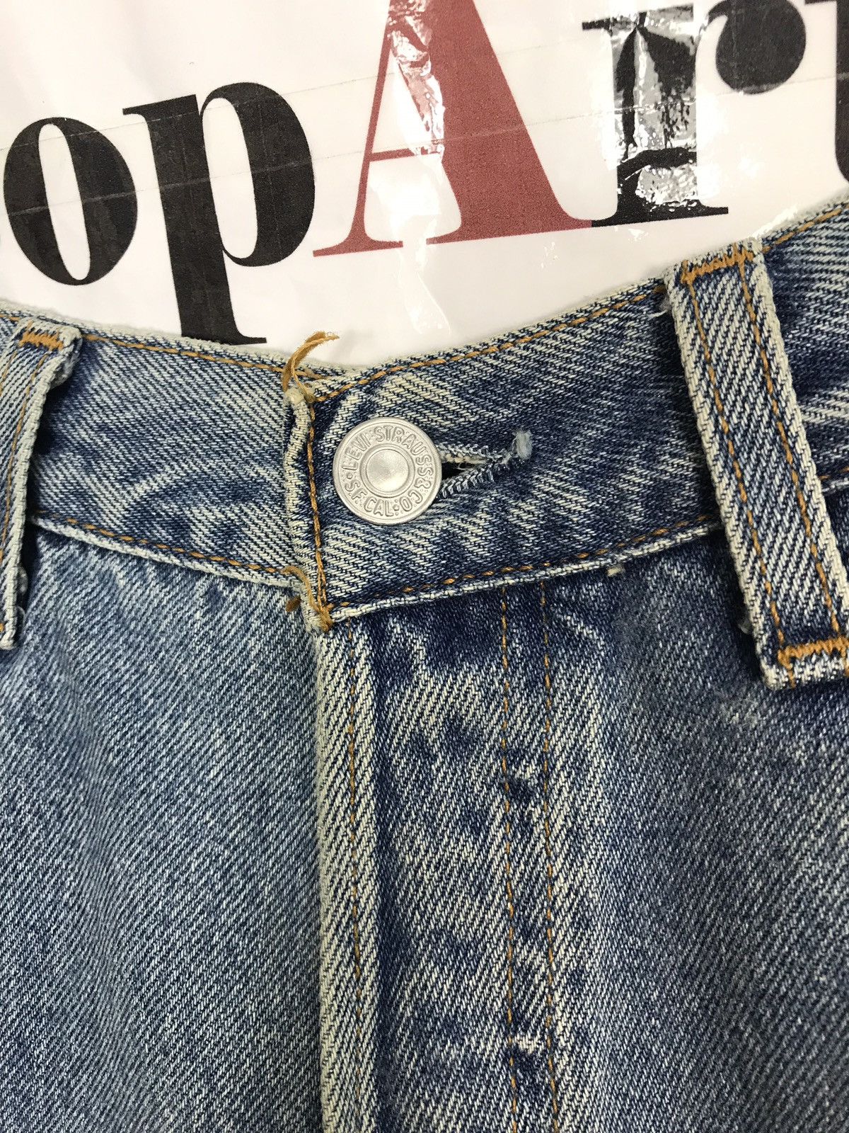 Levi's Vintage Clothing × Vintage Vintage Levi’s Classic Distressed Denim Jeans Size US 29 - 6 Thumbnail
