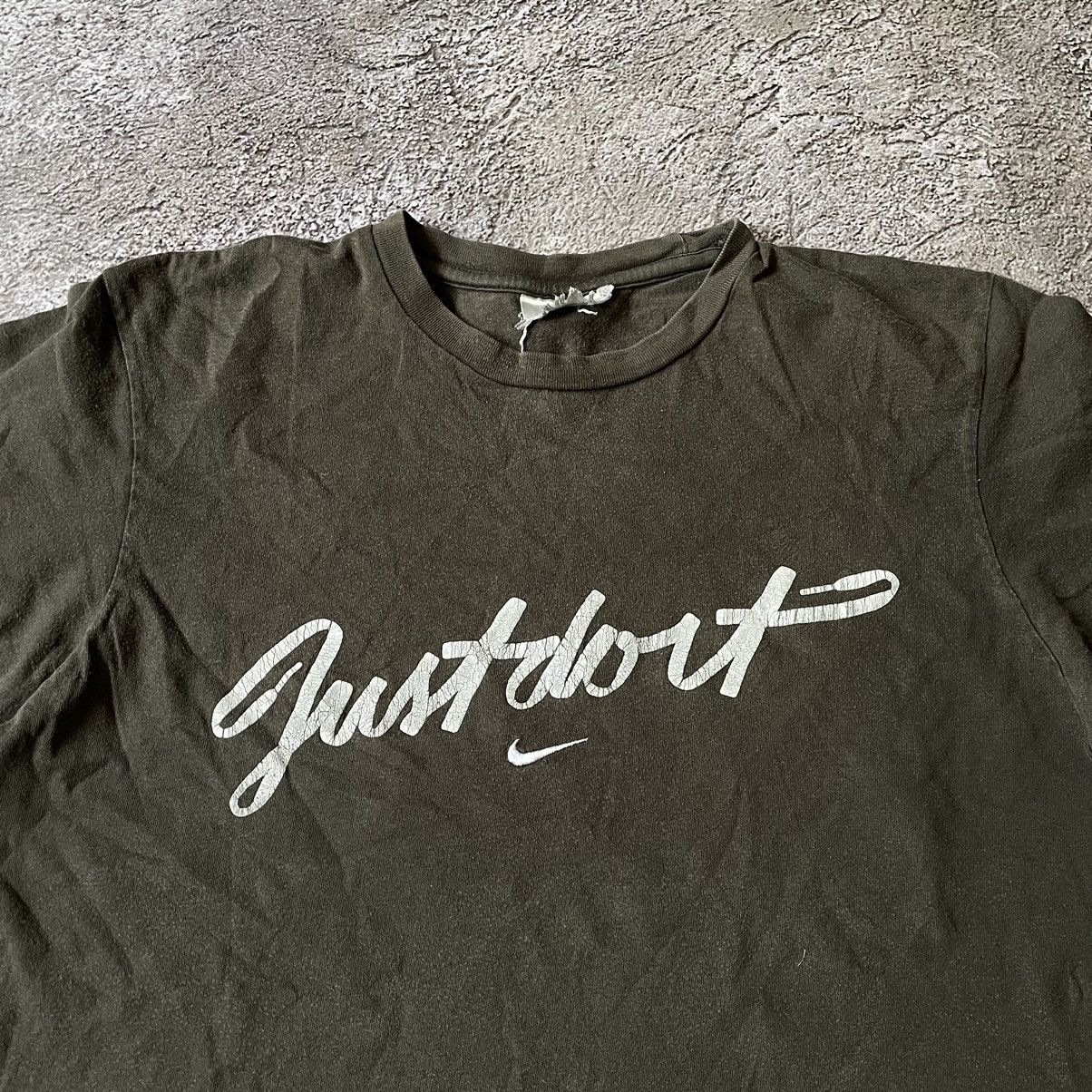 Vintage Vintage Y2K Sun Faded Graphic Tee Streetwear Skate Relaxed M Size US M / EU 48-50 / 2 - 5 Thumbnail