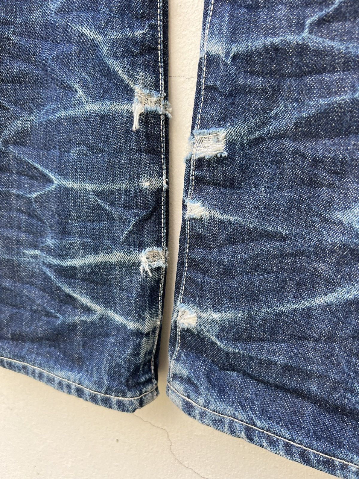 BUFFALO BOBS Vintage Buffalo Bobs Japan Rips Distress Denim Flared Jeans Size US 30 / EU 46 - 16 Thumbnail