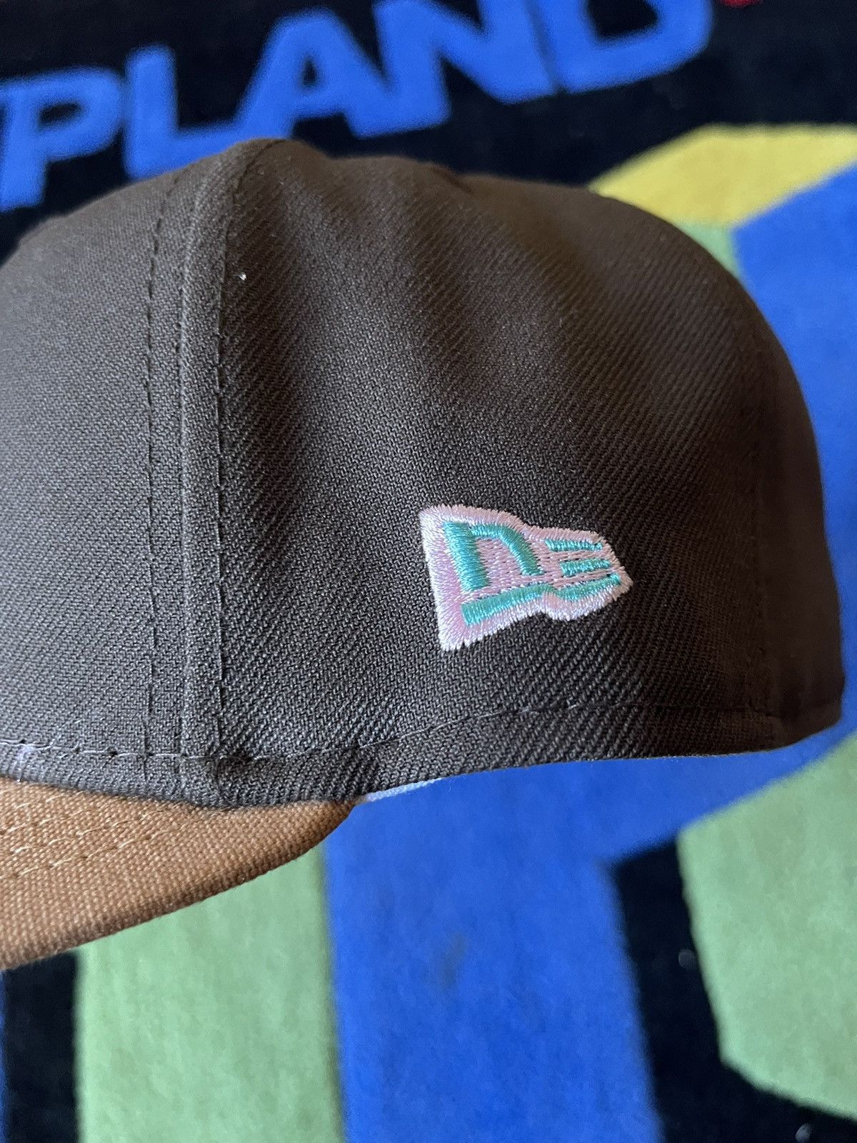 Hat Club × New Era 7 1/2 CAP CITY WALNUT/BROWN TAMPA BAY RAYS W/ PINK UV Size ONE SIZE - 4 Thumbnail