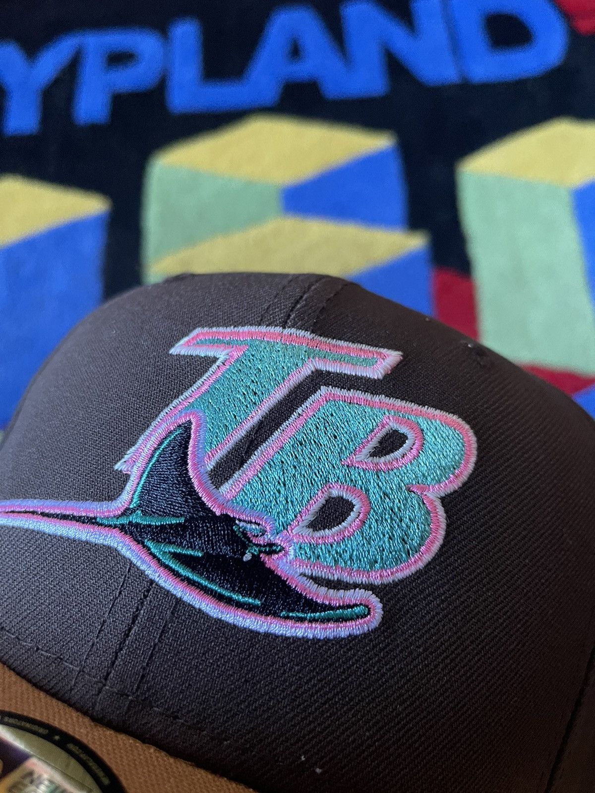 Hat Club × New Era 7 1/2 CAP CITY WALNUT/BROWN TAMPA BAY RAYS W/ PINK UV Size ONE SIZE - 2 Thumbnail