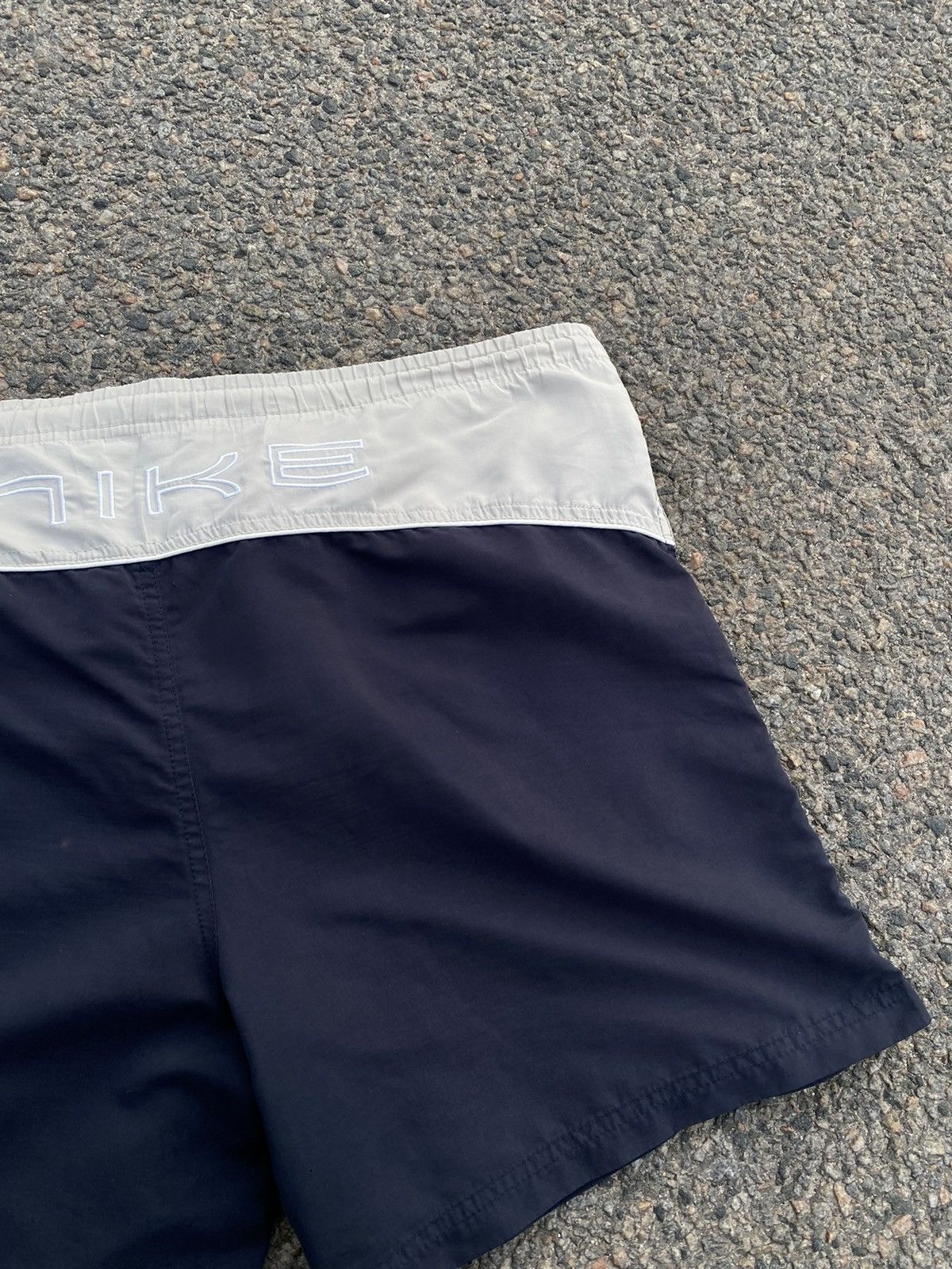 Nike Mens Vintage Nike Cargo Shorts double pockets rare y2k acg Size US 34 / EU 50 - 5 Thumbnail