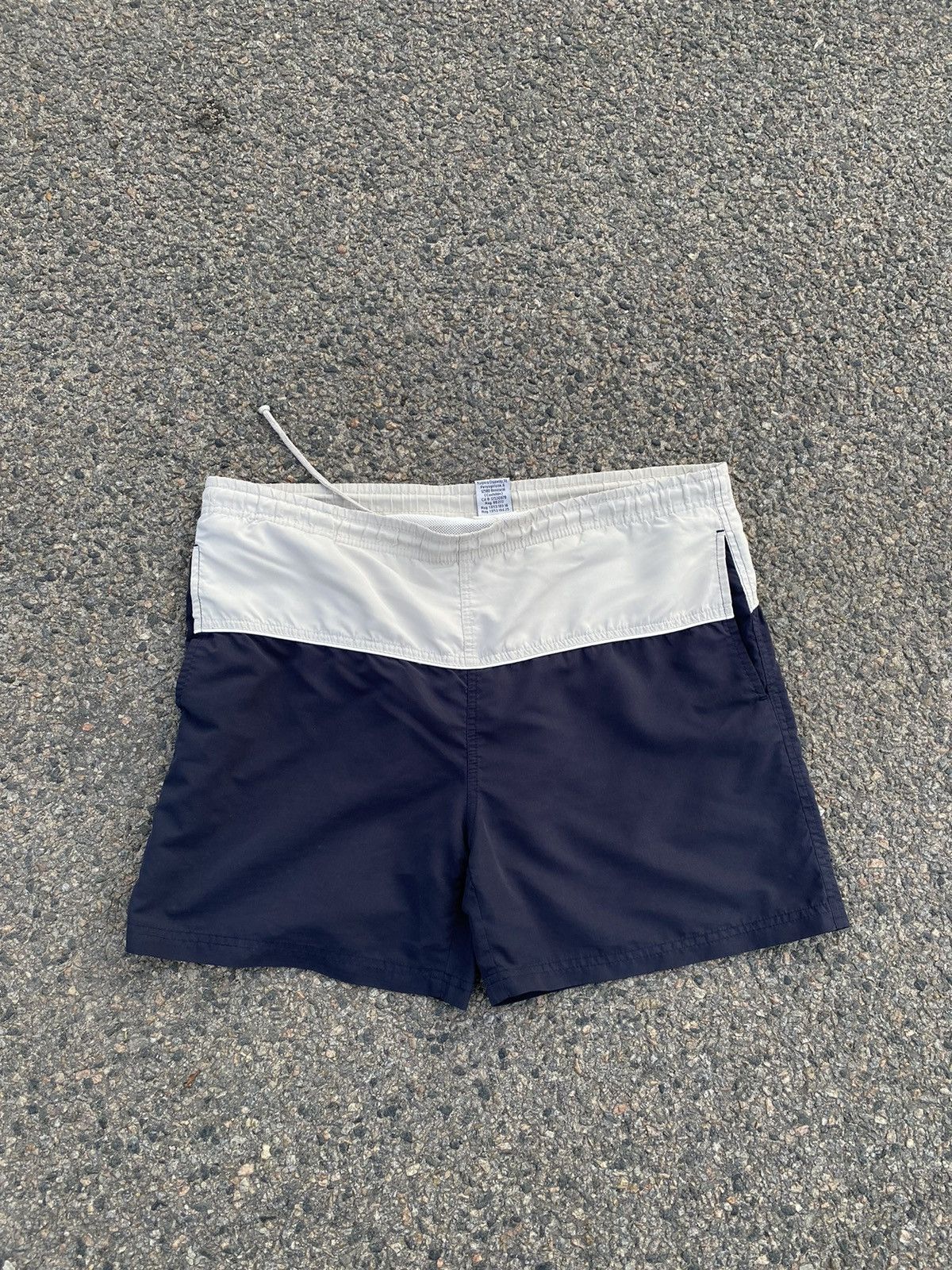 Nike Mens Vintage Nike Cargo Shorts double pockets rare y2k acg Size US 34 / EU 50 - 6 Thumbnail