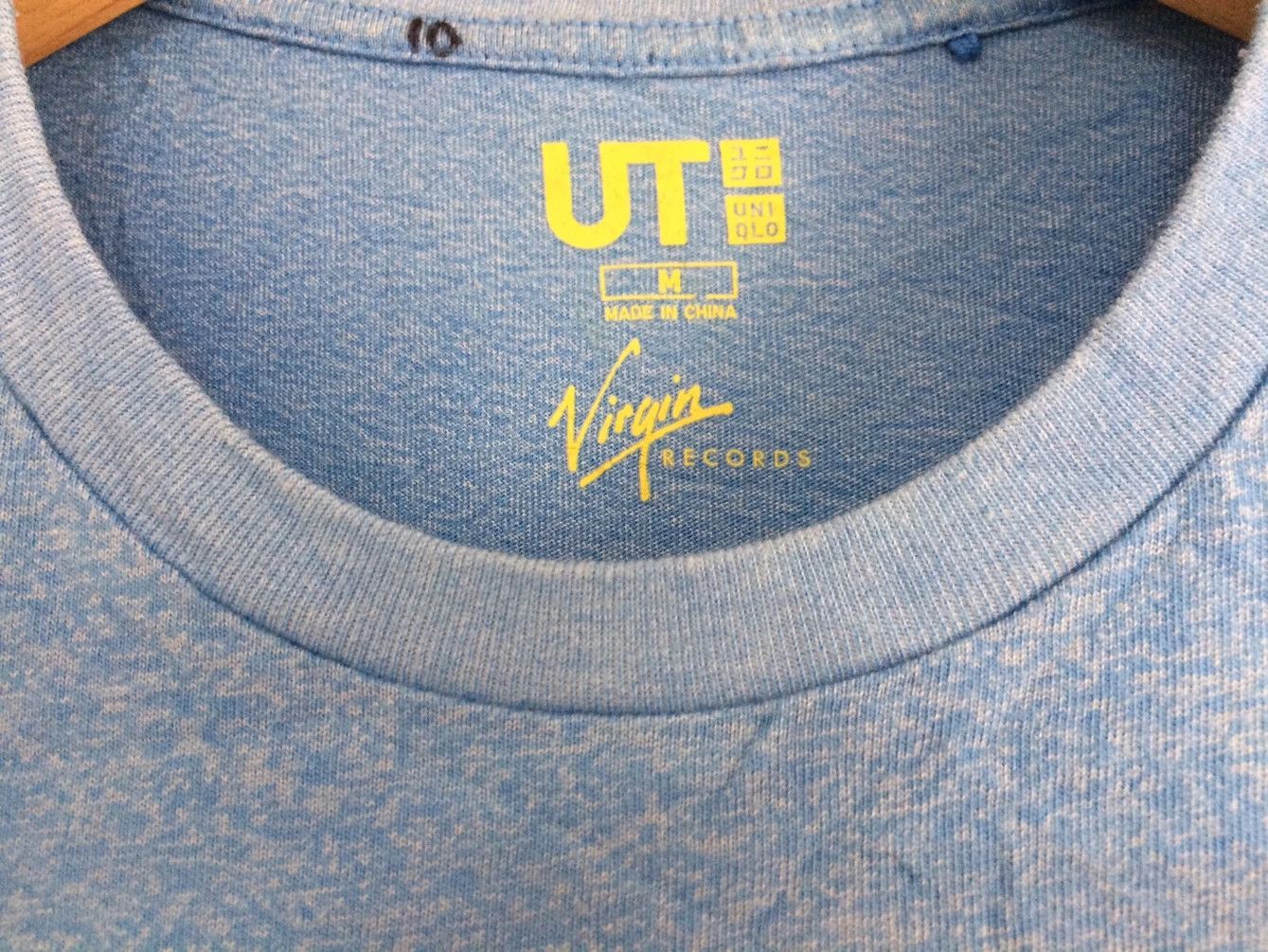 Band Tees × Japanese Brand × Uniqlo 🔥🔥UT x Virgin Record T-Shirt Size US S / EU 44-46 / 1 - 3 Thumbnail