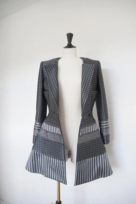 Thom Browne AW13 slik jacquard coat Size XS / US 0-2 / IT 36-38 - 2 Thumbnail