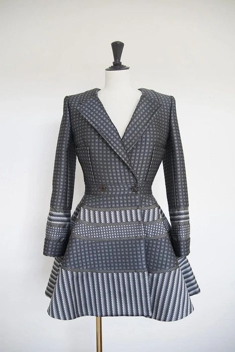 Thom Browne AW13 slik jacquard coat Size XS / US 0-2 / IT 36-38 - 1 Thumbnail