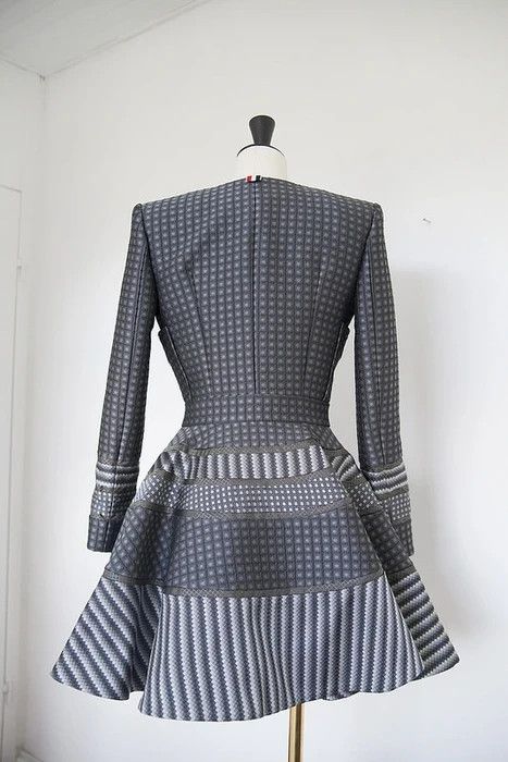 Thom Browne AW13 slik jacquard coat Size XS / US 0-2 / IT 36-38 - 5 Thumbnail