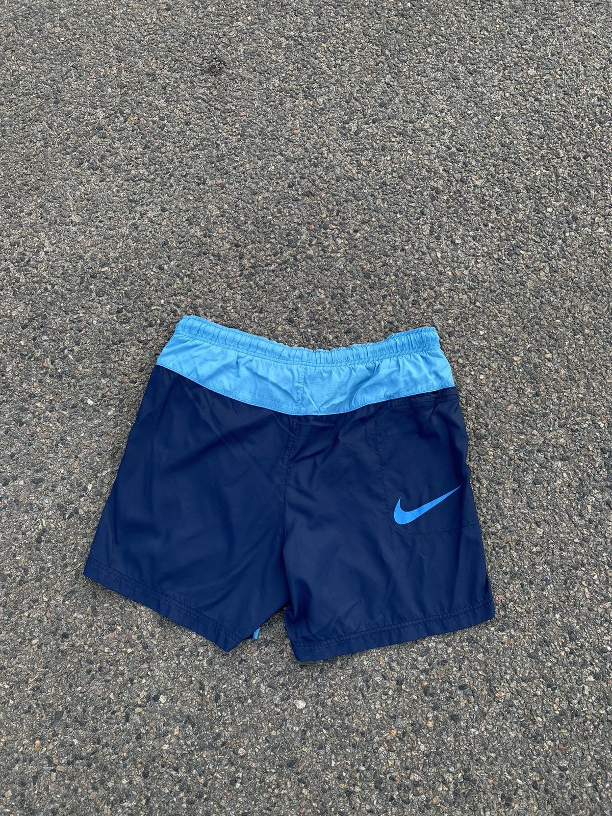 Nike Mens Vintage Nike nylon shorts 90s streetwear y2k rare acg Size US 30 / EU 46 - 1 Thumbnail