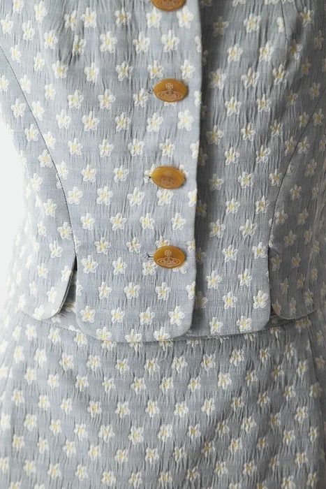 Vivienne Westwood 1990's Daisy ensemble Size 30" / US 8 / IT 44 - 6 Thumbnail