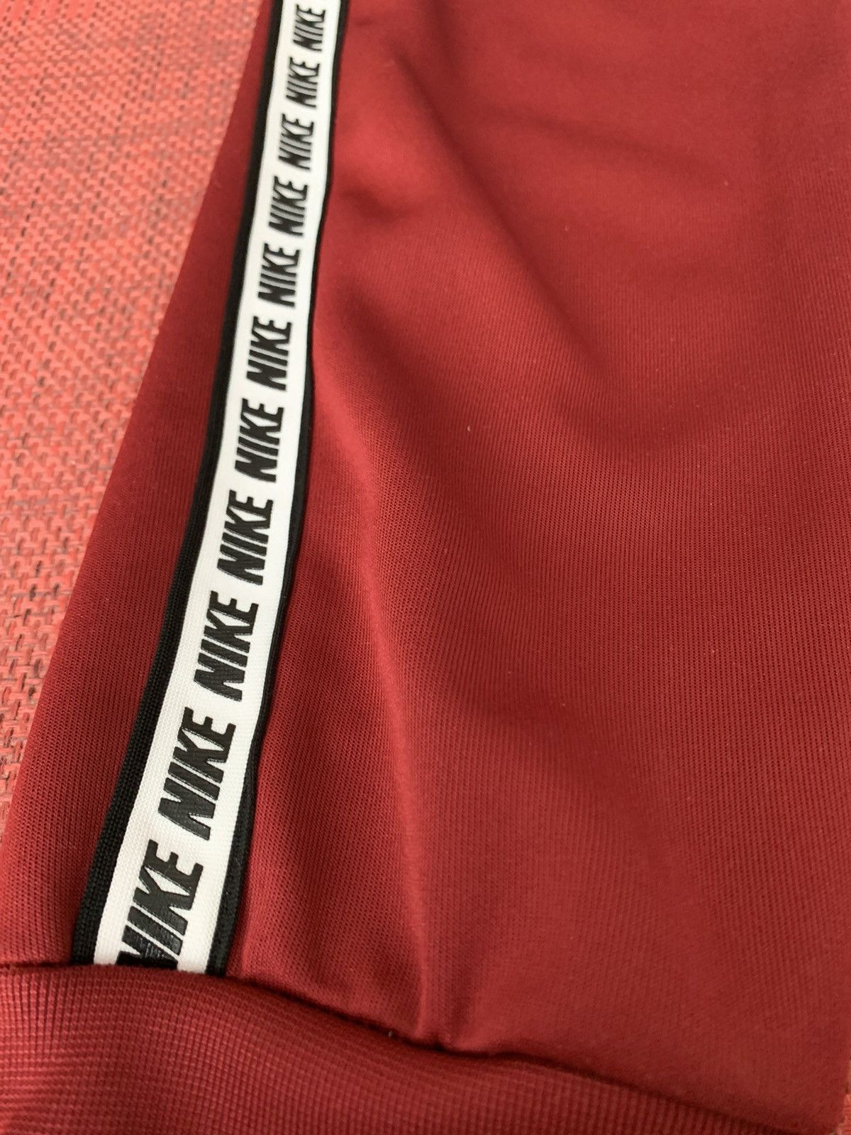 Nike Nike Repeat Poly Sweatpants Size US 30 / EU 46 - 3 Thumbnail