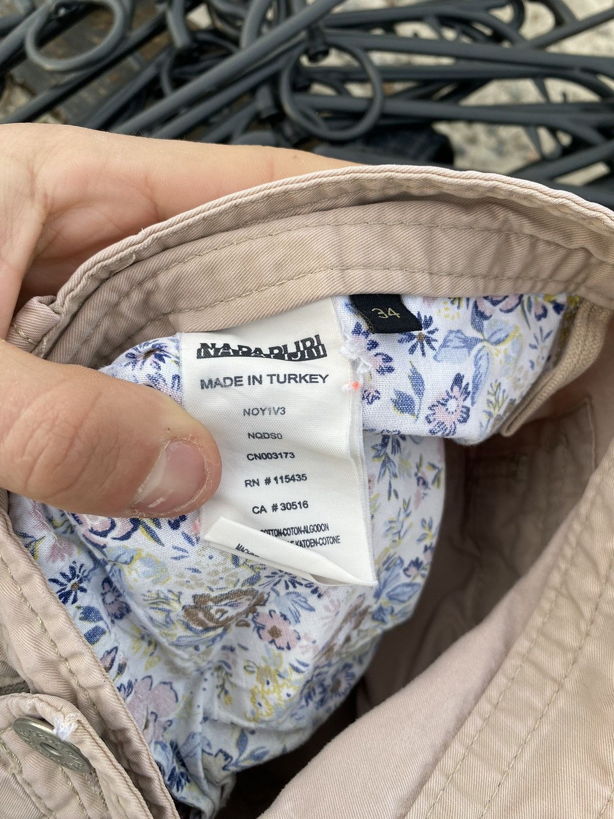Napapijri × Vintage Mens Vintage Napapijri Cargo shorts distressed y2k rare Size US 34 / EU 50 - 14 Thumbnail