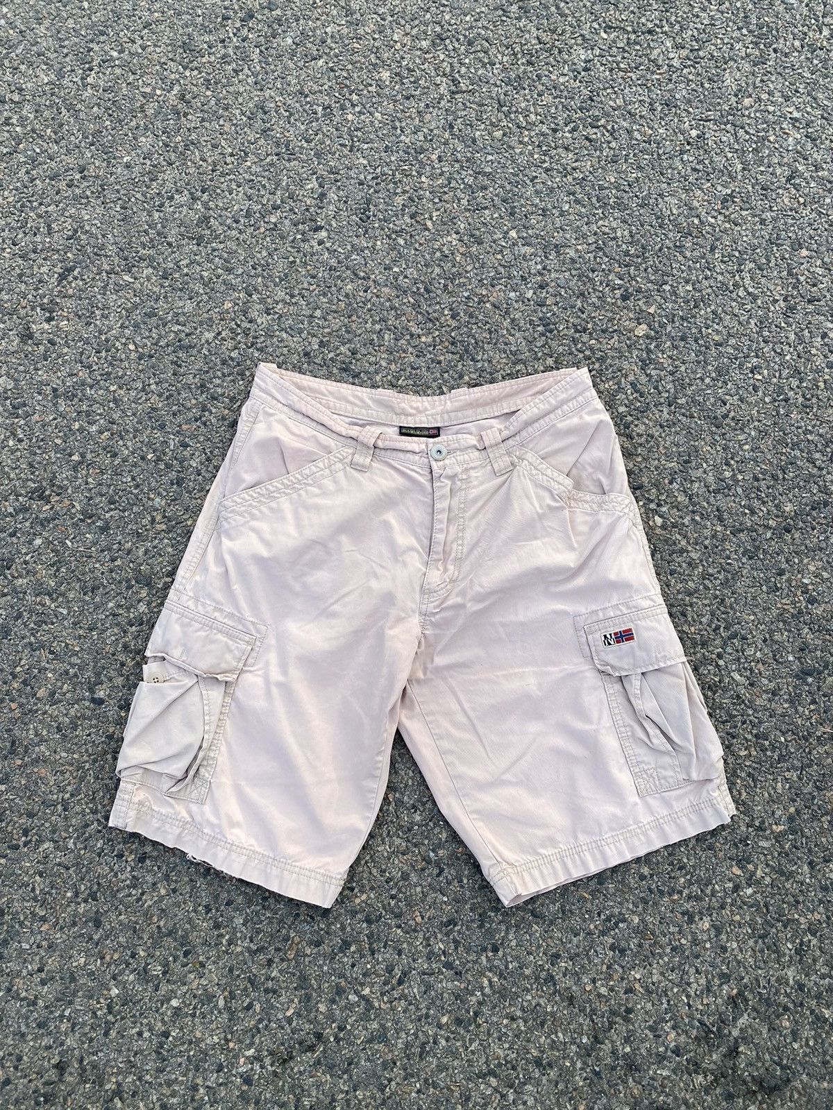 Napapijri × Vintage Mens Vintage Napapijri Cargo shorts distressed y2k rare Size US 34 / EU 50 - 8 Thumbnail