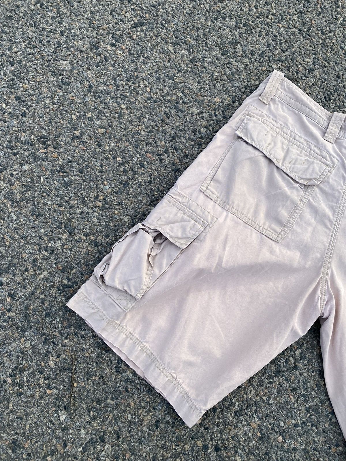 Napapijri × Vintage Mens Vintage Napapijri Cargo shorts distressed y2k rare Size US 34 / EU 50 - 12 Thumbnail
