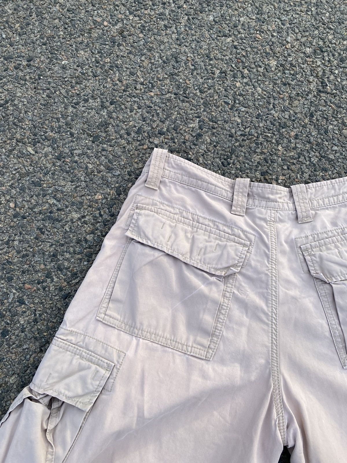 Napapijri × Vintage Mens Vintage Napapijri Cargo shorts distressed y2k rare Size US 34 / EU 50 - 10 Thumbnail