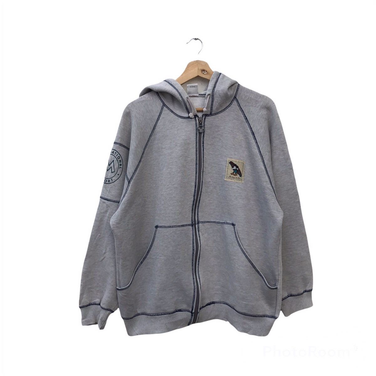 Cartoon Network VINTAGE 90’s INTERNATIONAL RESORT MICKEY MOUSE HOODIE Size US L / EU 52-54 / 3 - 2 Thumbnail