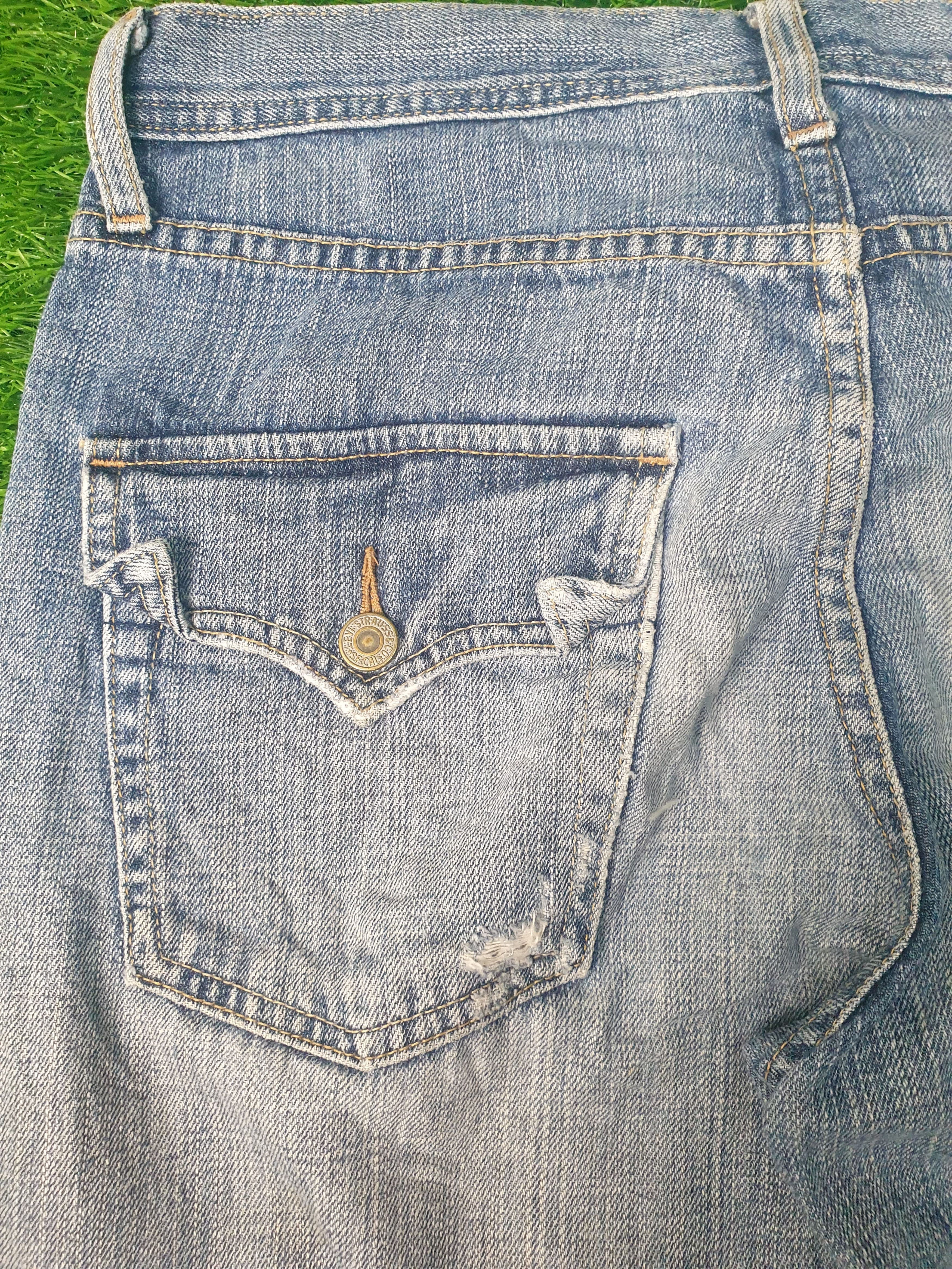 Levi's LEVIS Single Pocket Faded Distressed Size 32X33 Jeans L0179 Size US 32 / EU 48 - 11 Thumbnail