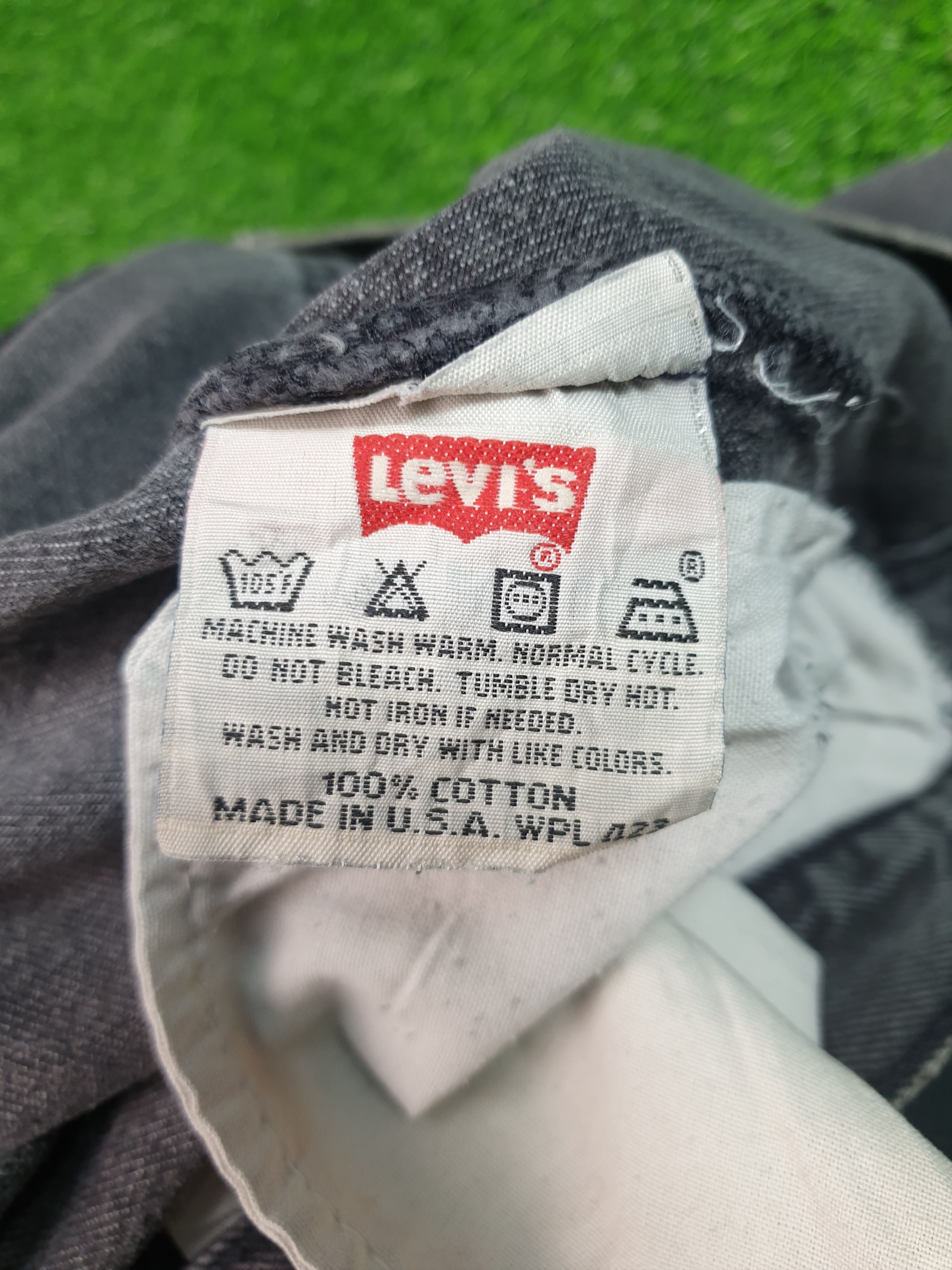 Levi's Vintage Clothing Vtg 90's LEVIS 501 Light Wash Faded Black 37X30 Jeans L0149 Size US 37 - 14 Thumbnail