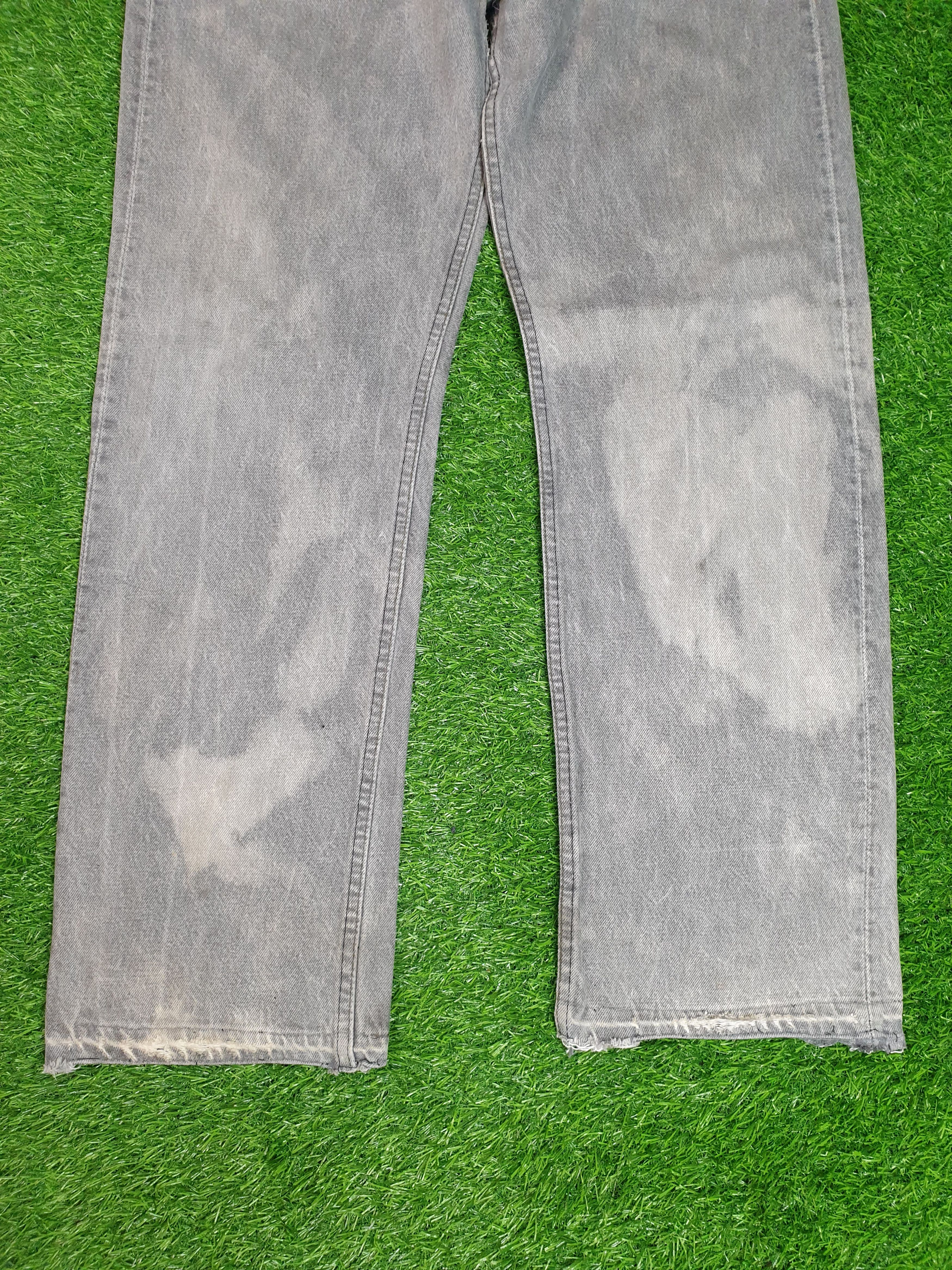 Levi's Vintage LEVIS 501 Light Wash Faded Bleach 36X31 Jeans L0154 Size US 36 / EU 52 - 3 Thumbnail